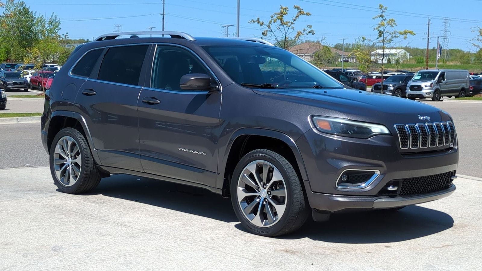 2019 Jeep Cherokee Overland 9