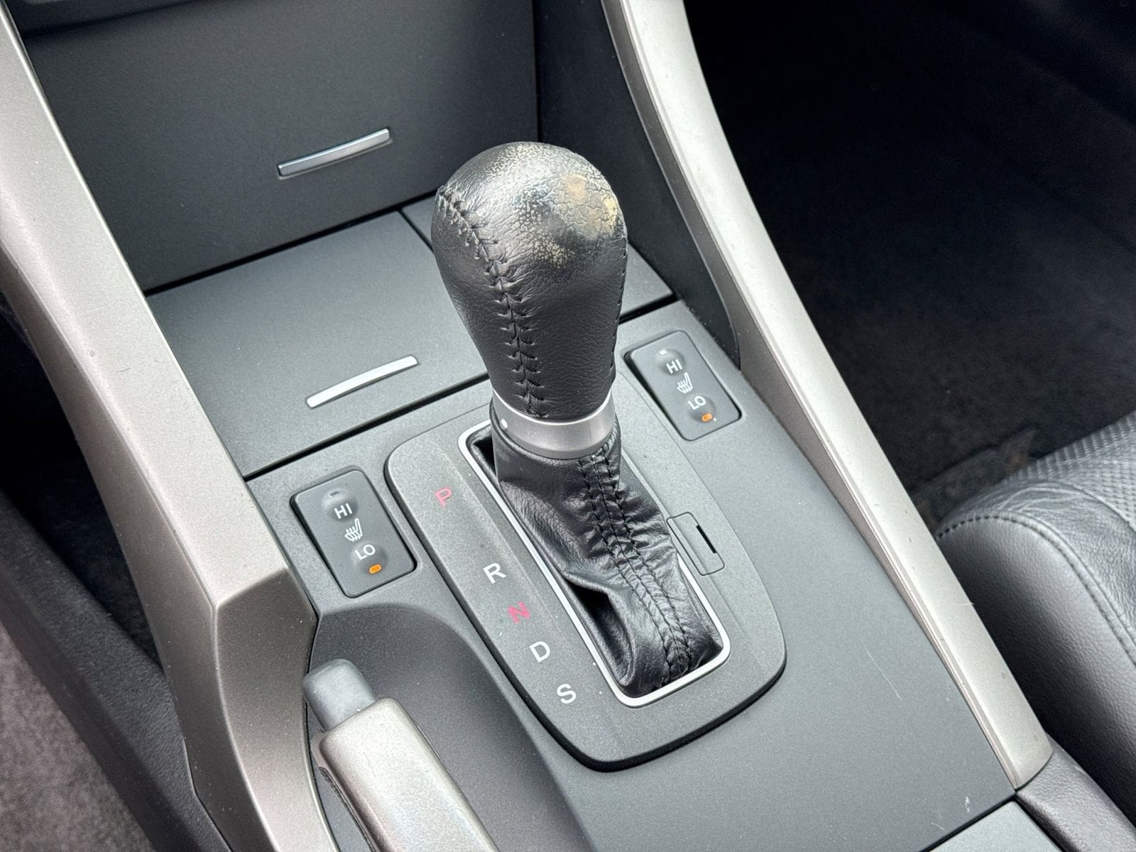 Thumbnail: 2010 Acura TSX - 32
