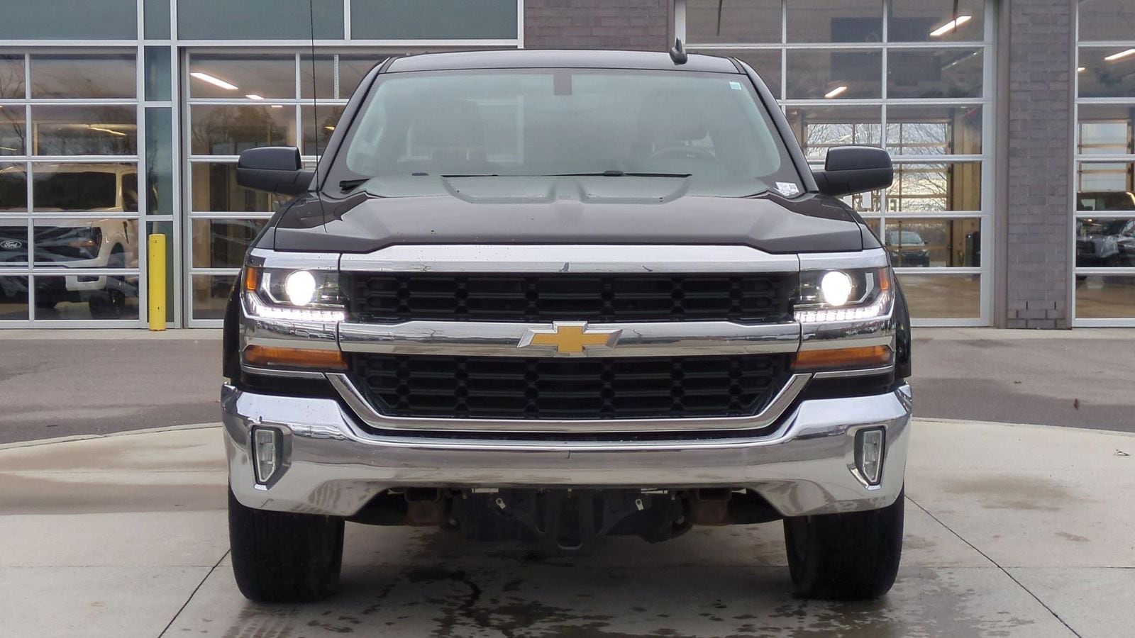 Thumbnail: 2018 Chevrolet Silverado 1500 - 6