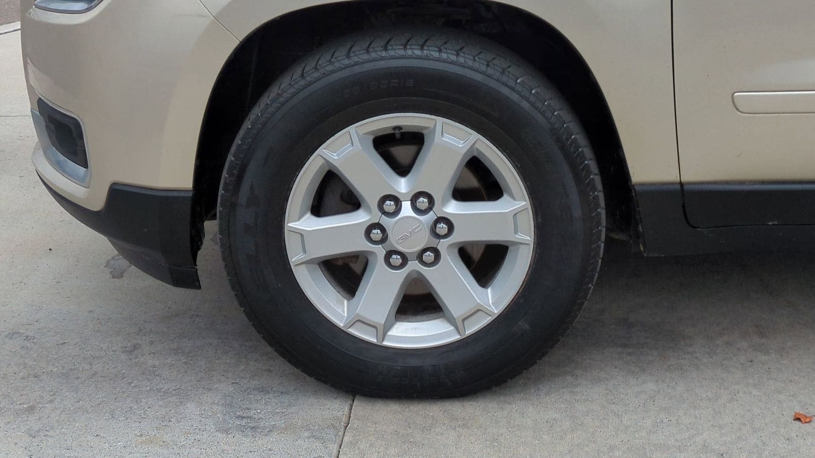 Thumbnail: 2015 GMC Acadia - 14