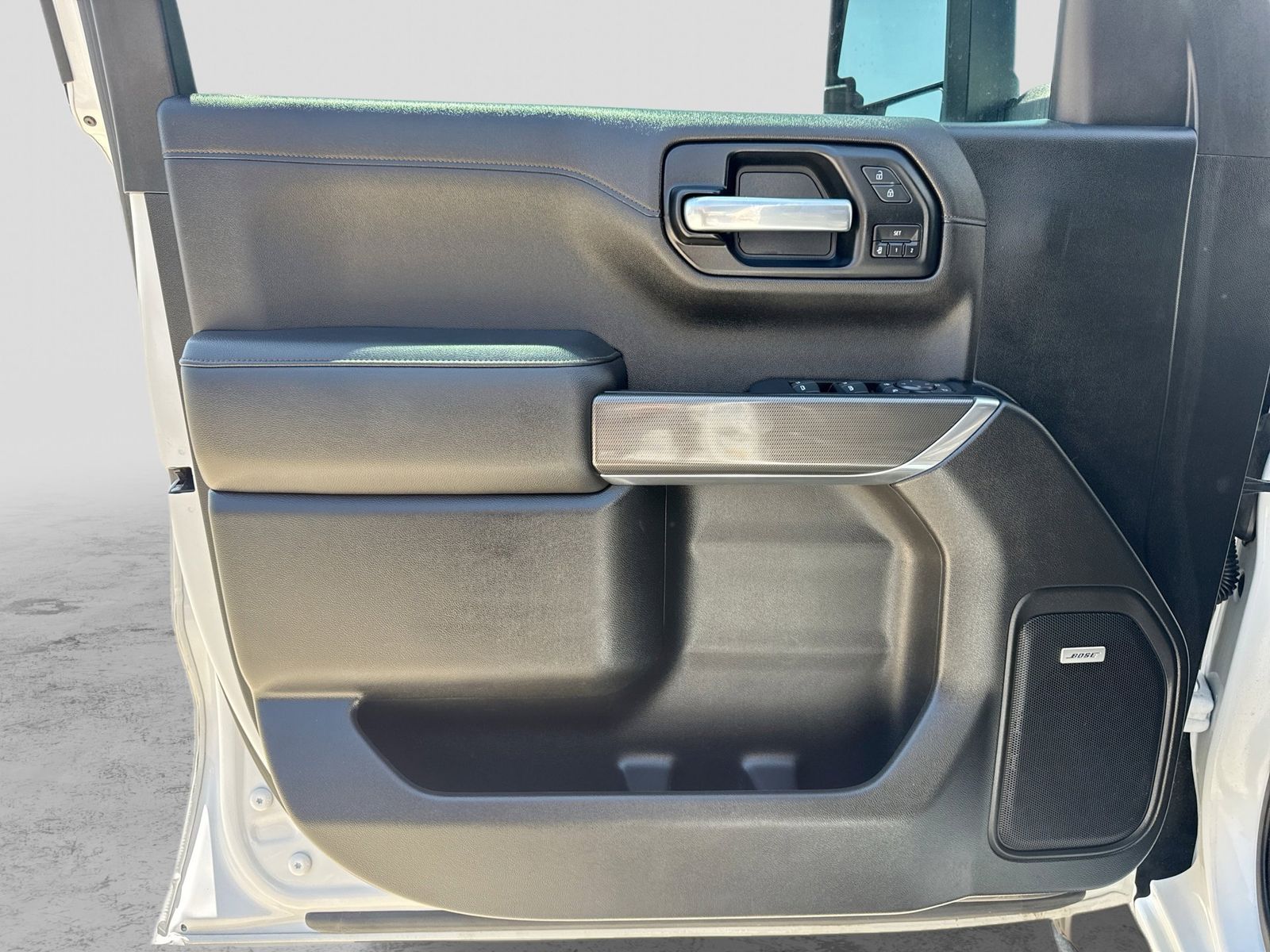 Thumbnail: 2020 GMC Sierra 1500 - 32