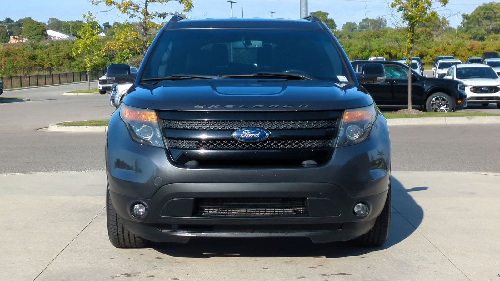 Thumbnail: 2015 Ford Explorer - 10