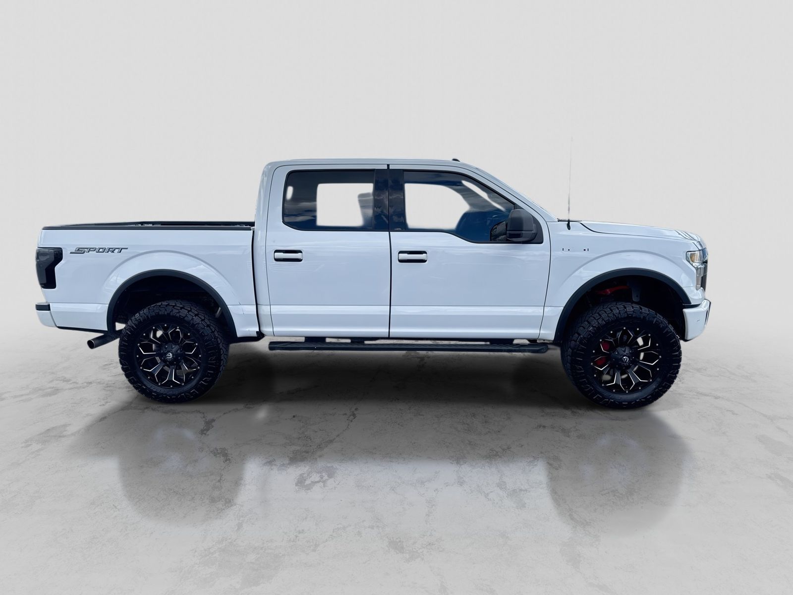 Thumbnail: 2016 Ford F-150 - 8