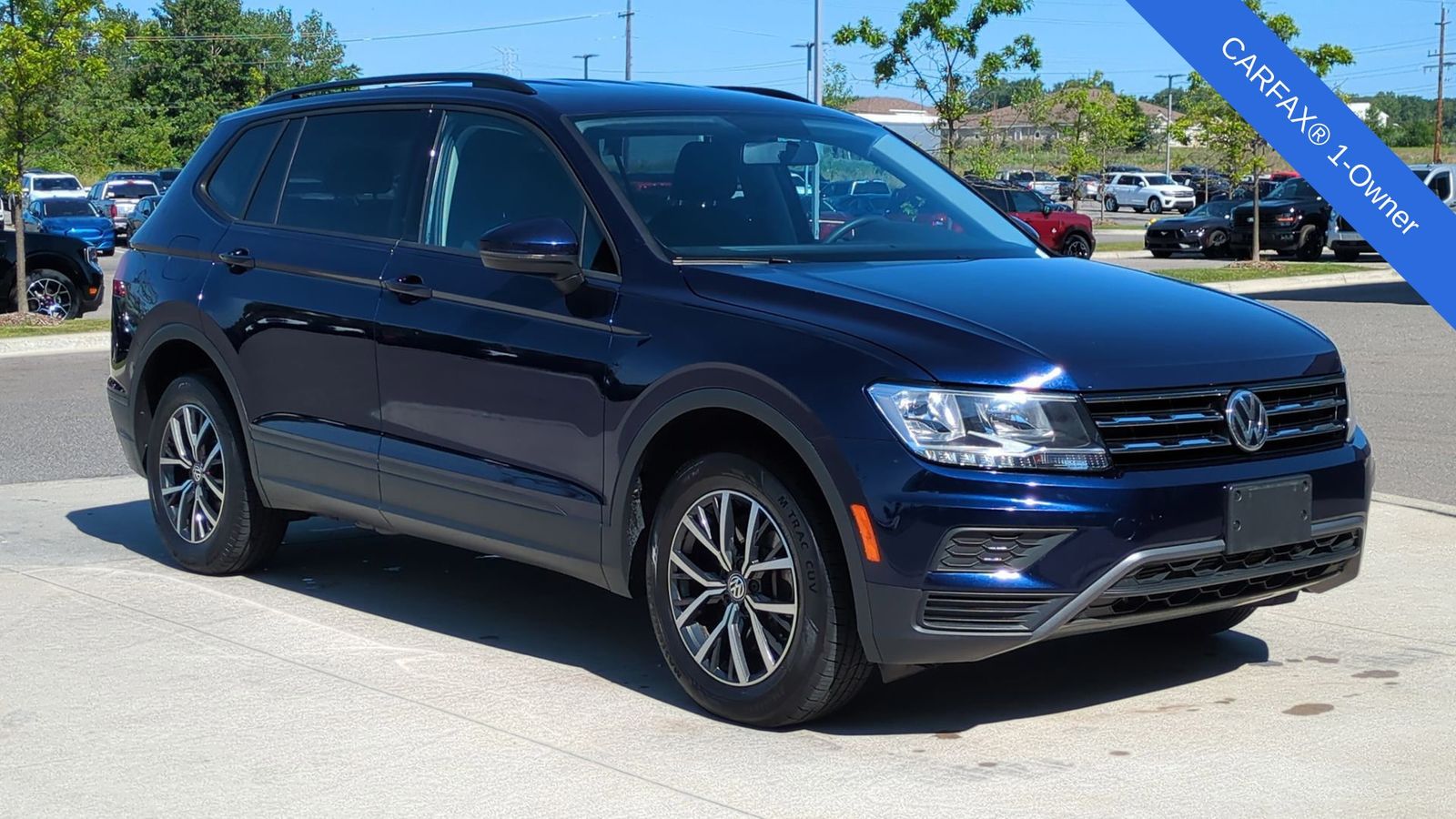 Thumbnail: 2021 Volkswagen Tiguan - 9