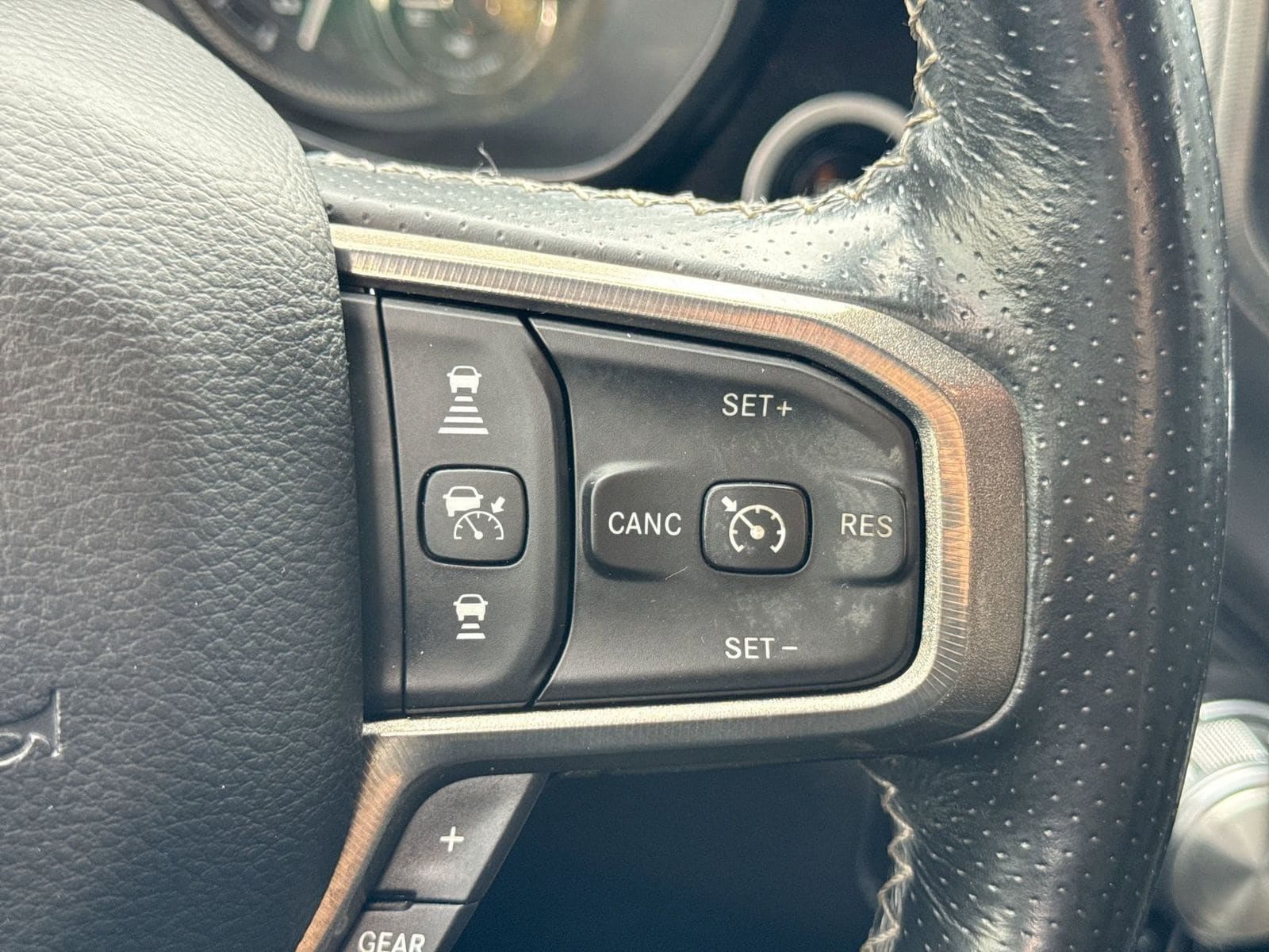 Thumbnail: 2020 RAM 1500 - 27