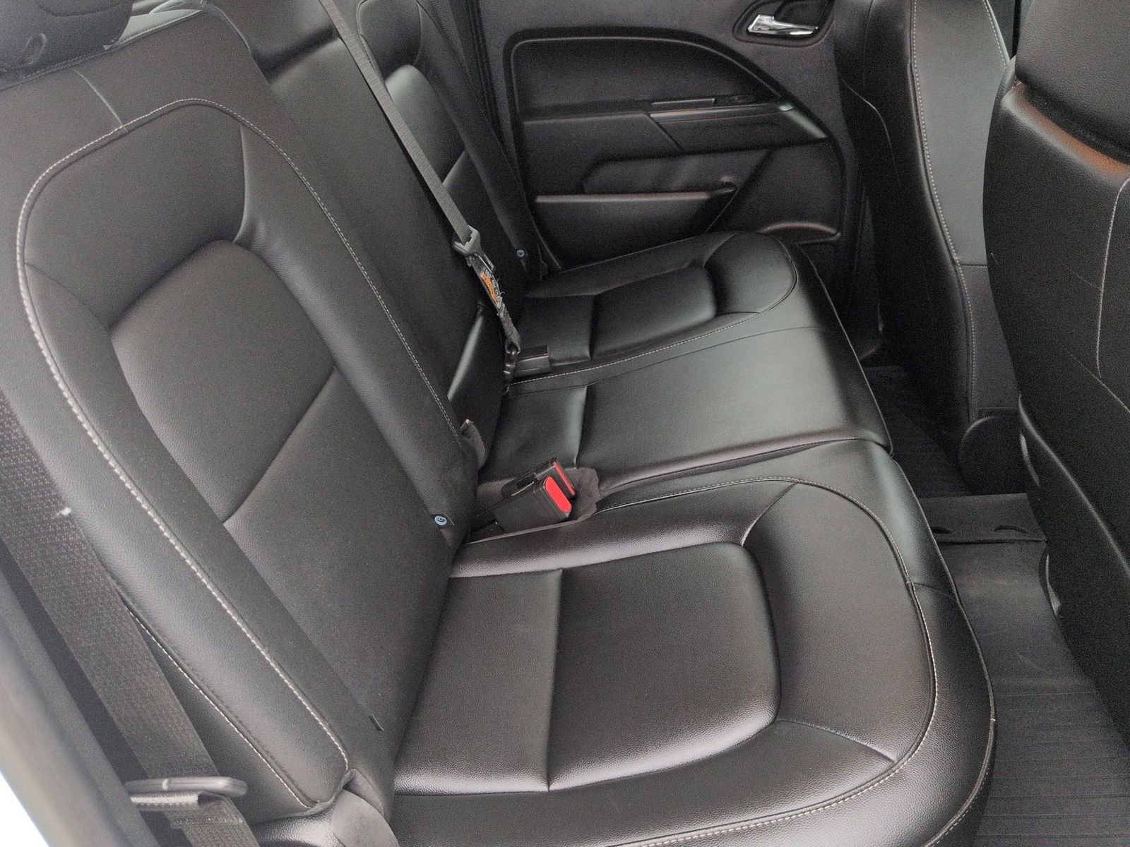 Thumbnail: 2022 Chevrolet Colorado - 24