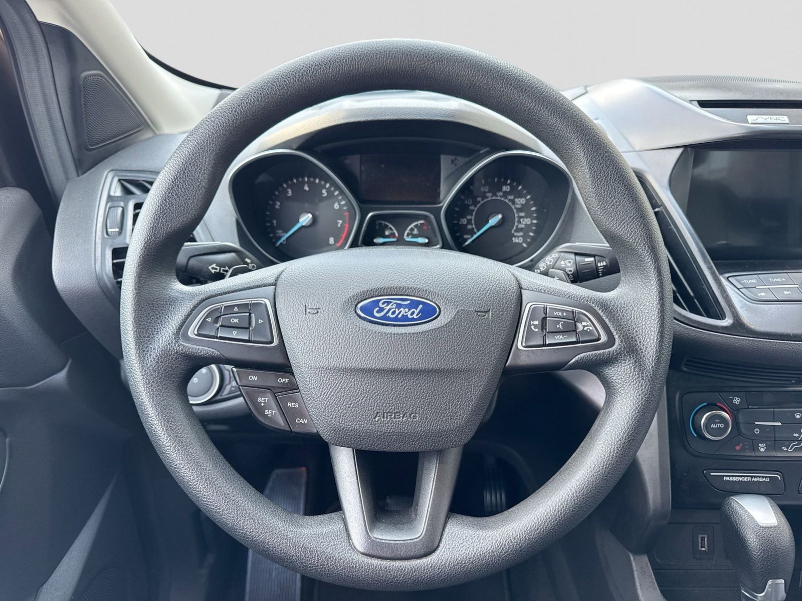 Thumbnail: 2017 Ford Escape - 23