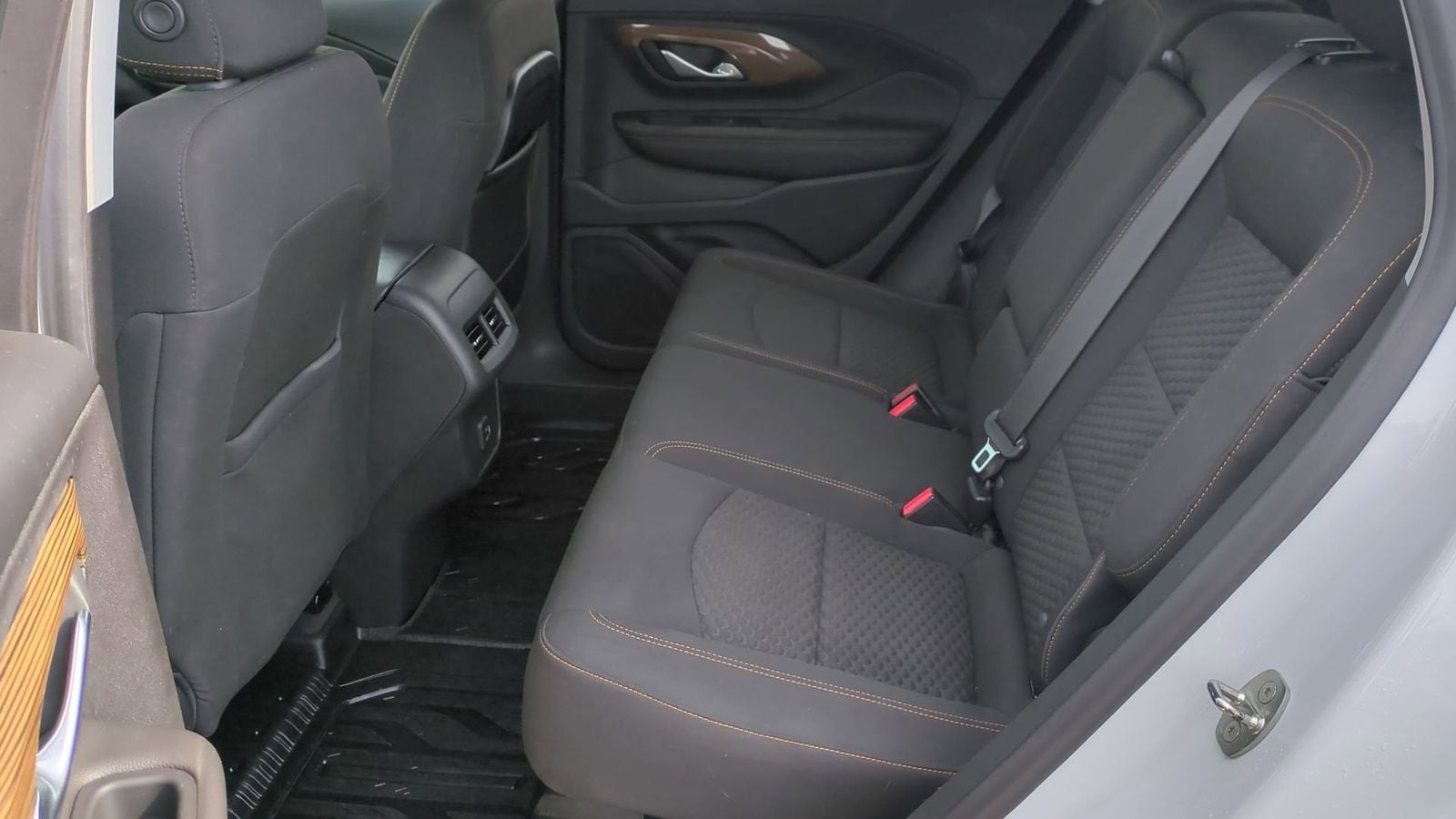 Thumbnail: 2020 GMC Terrain - 18