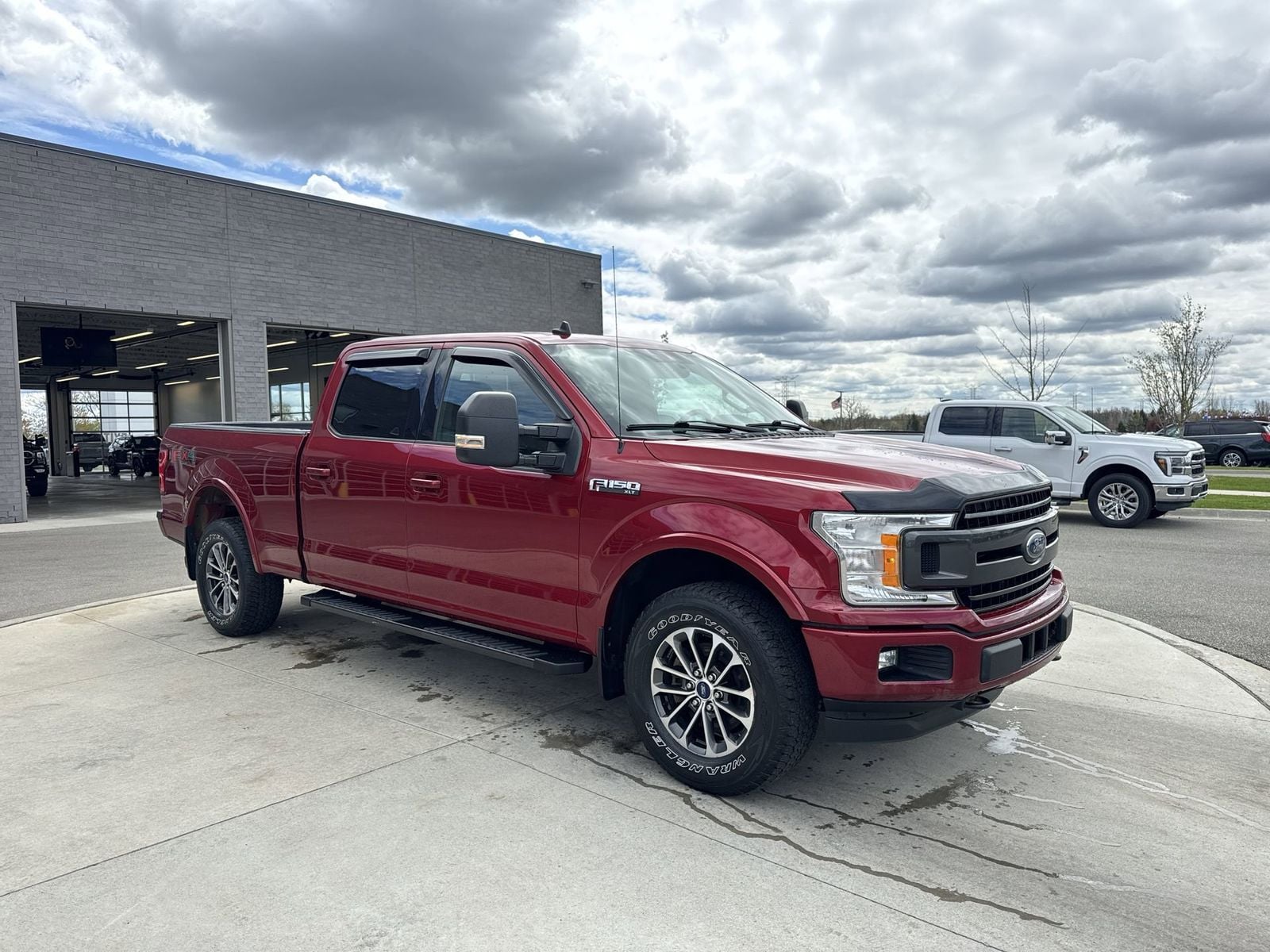 Thumbnail: 2019 Ford F-150 - 10