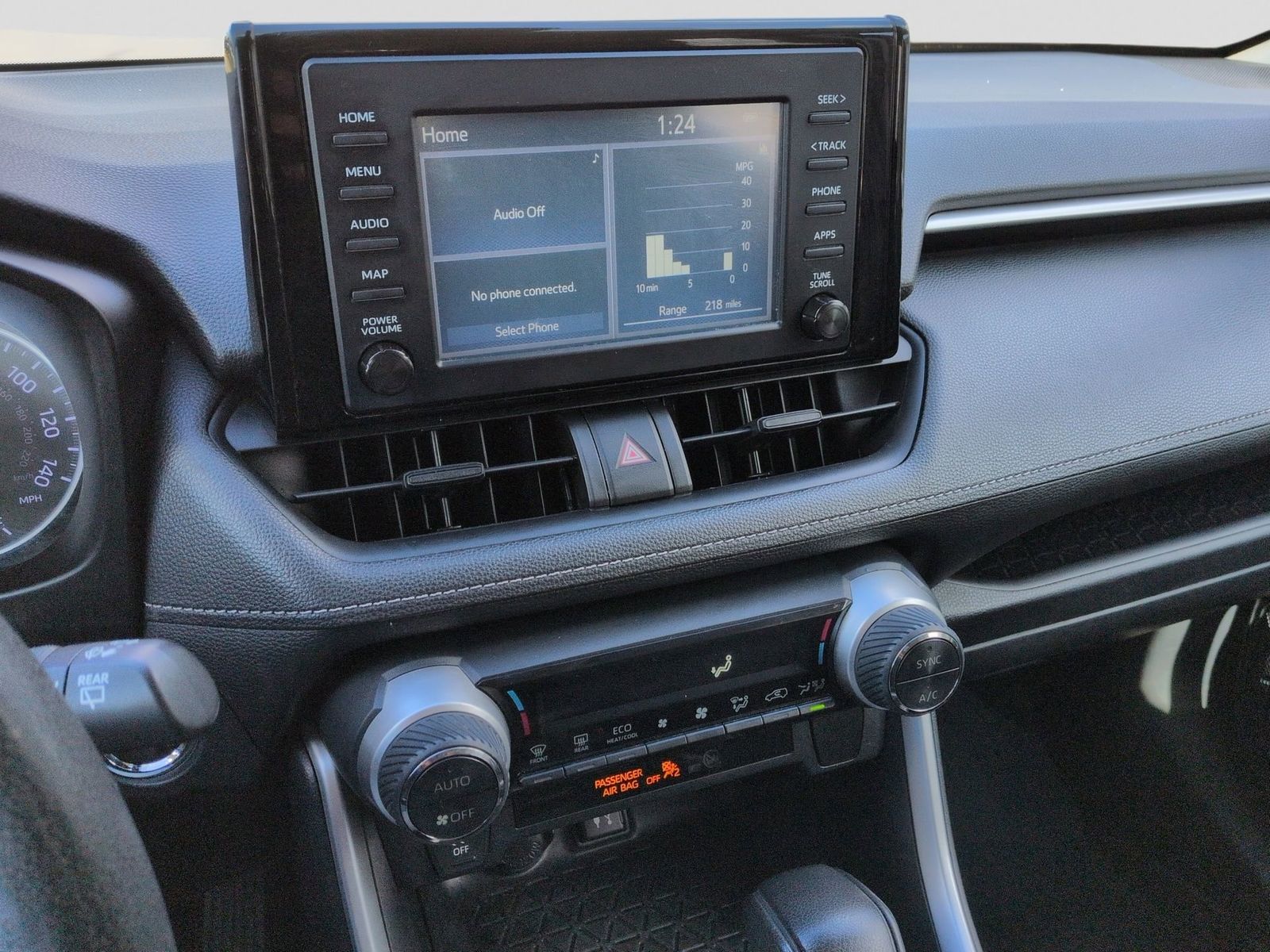 Thumbnail: 2019 Toyota RAV4 - 30