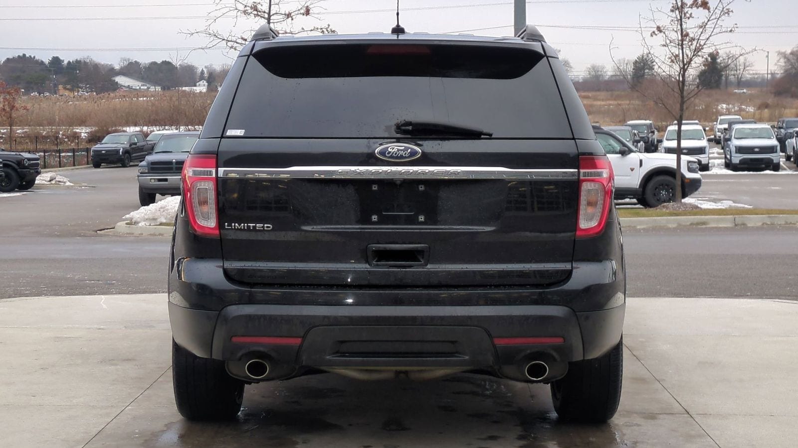 Thumbnail: 2011 Ford Explorer - 3