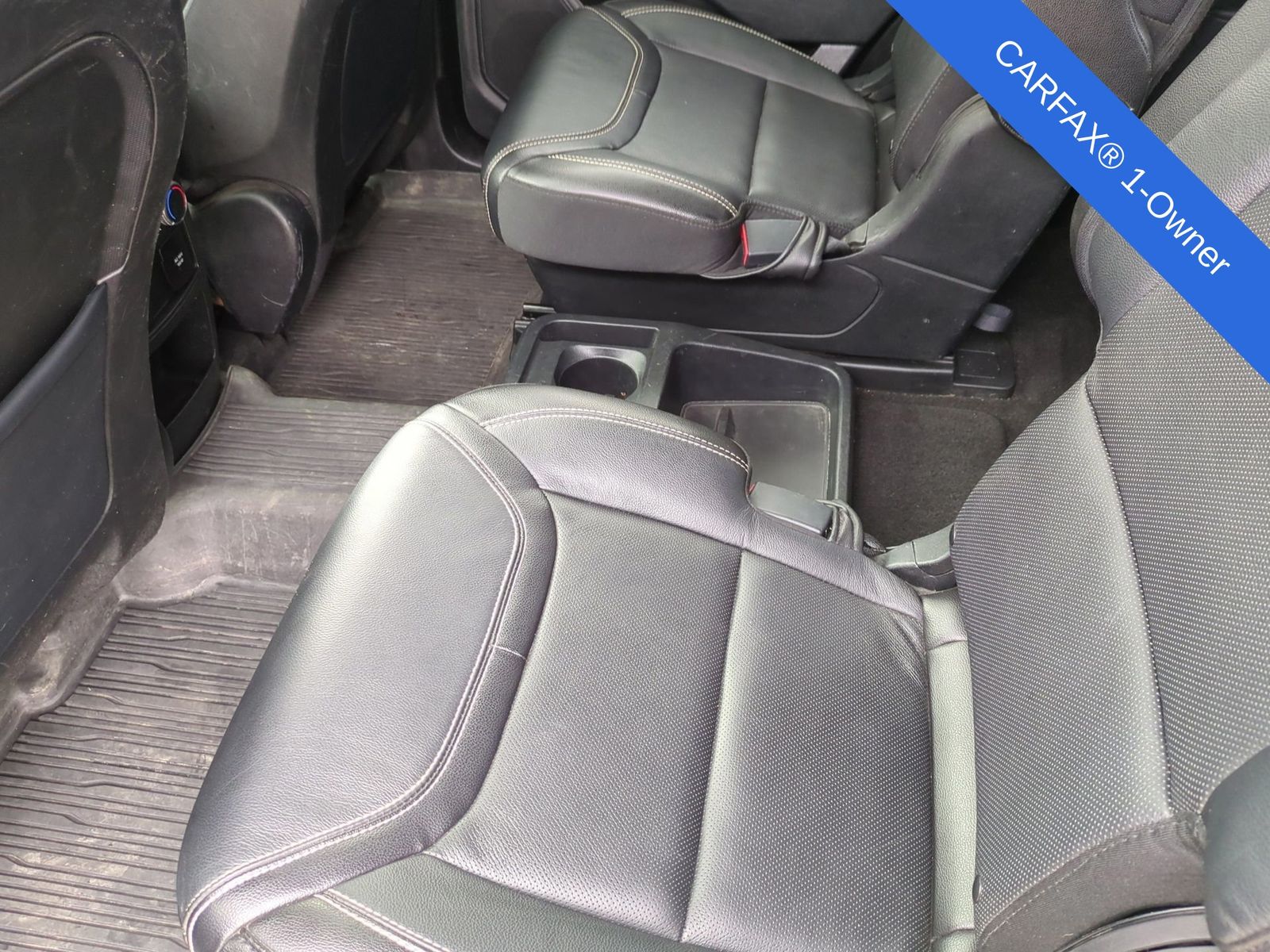 Thumbnail: 2020 Ford Explorer - 24