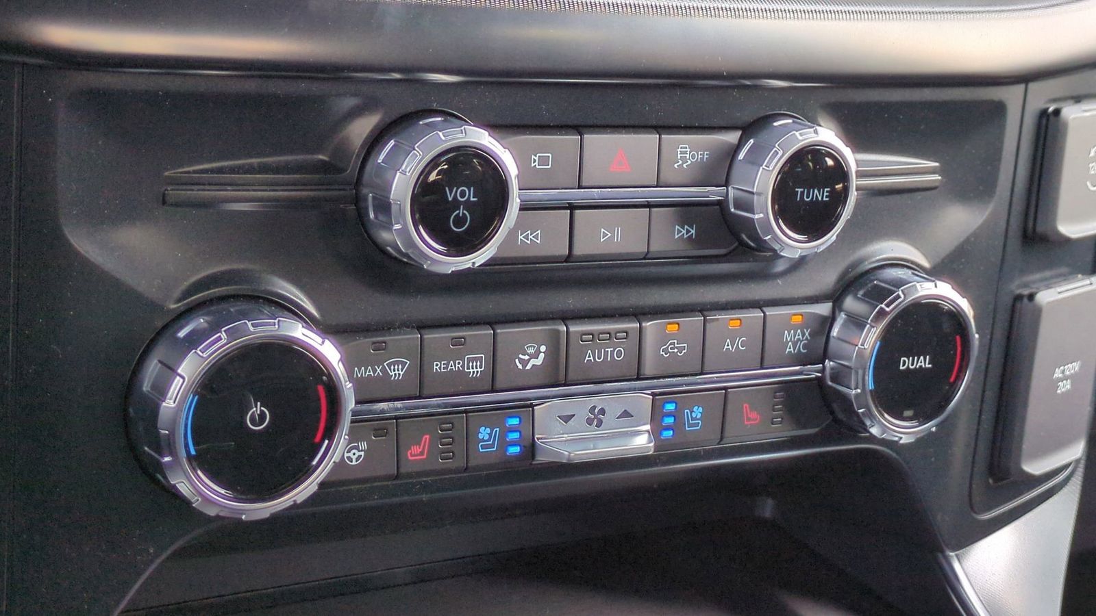 Thumbnail: 2025 Ford F-150 - 29