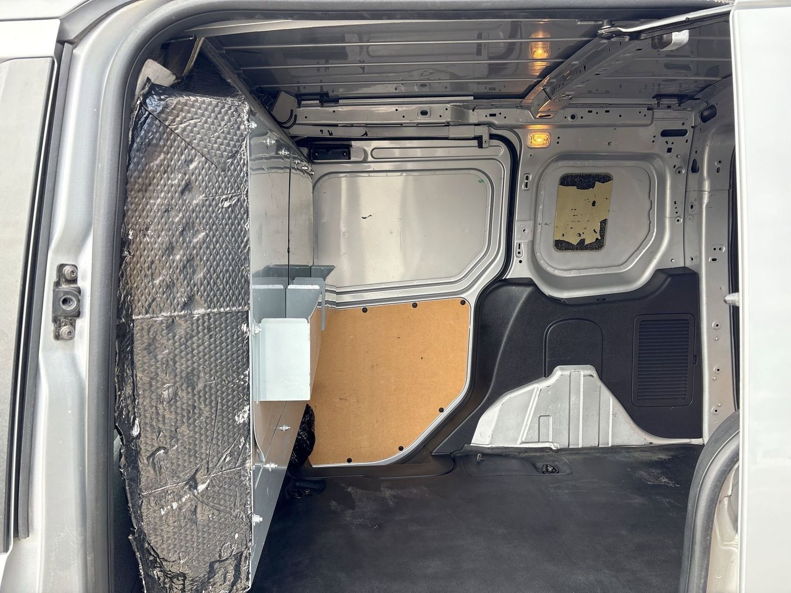 Thumbnail: 2016 Ford Transit Series - 7