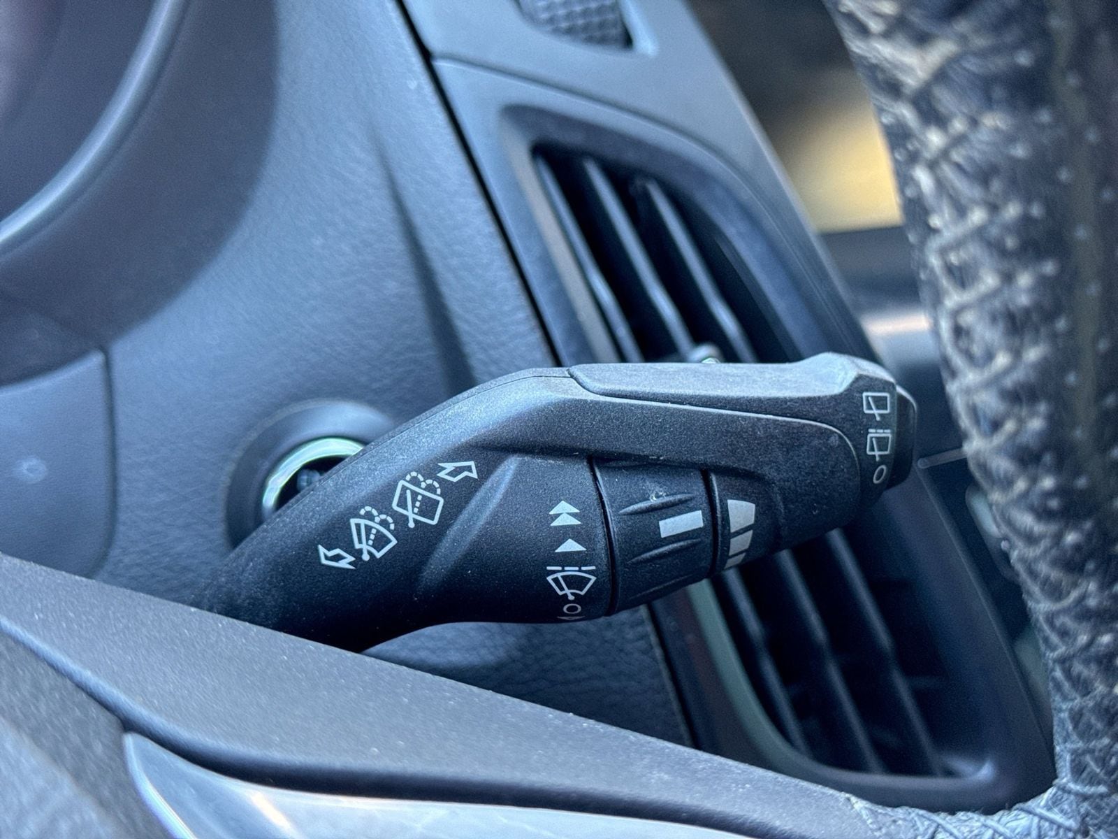 Thumbnail: 2013 Ford Focus - 23