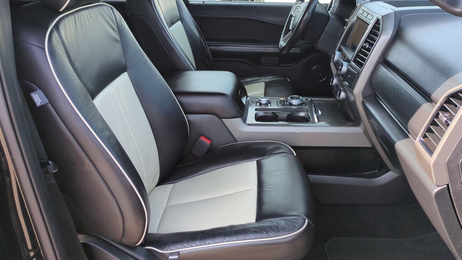 Thumbnail: 2021 Ford Expedition MAX - 20