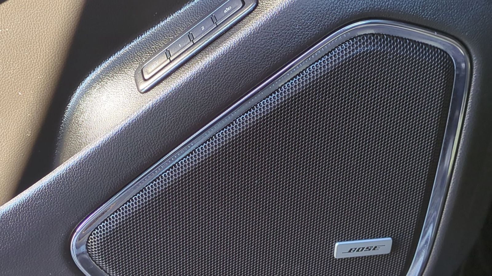 Thumbnail: 2020 Chevrolet Suburban - 35