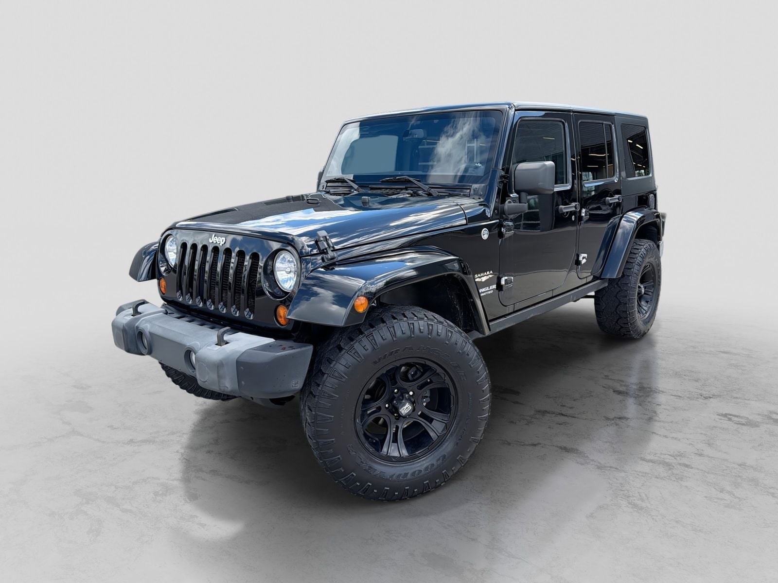 2013 Jeep Wrangler Unlimited Sahara -
                  Washington, MI