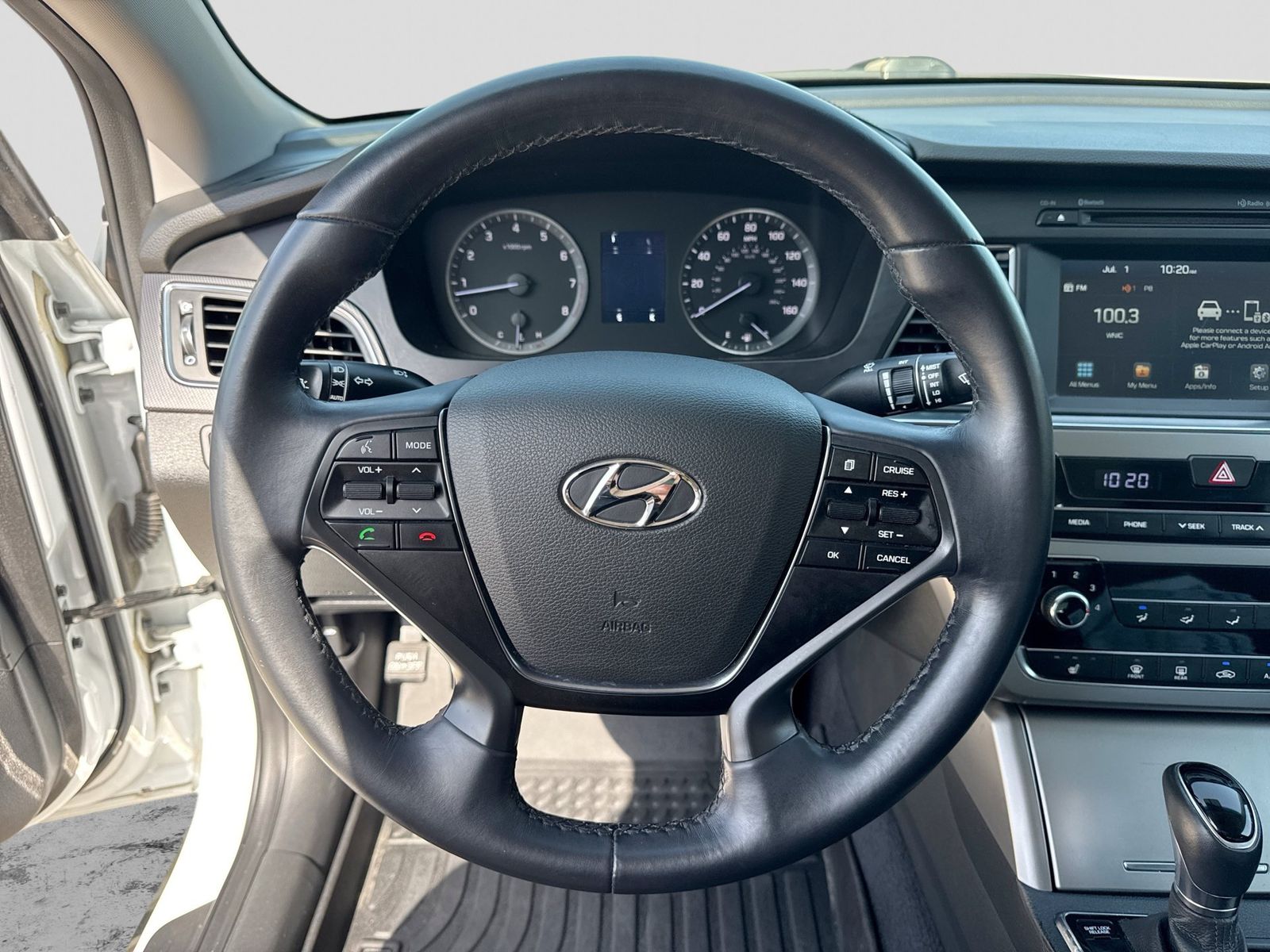 Thumbnail: 2017 Hyundai Sonata - 24