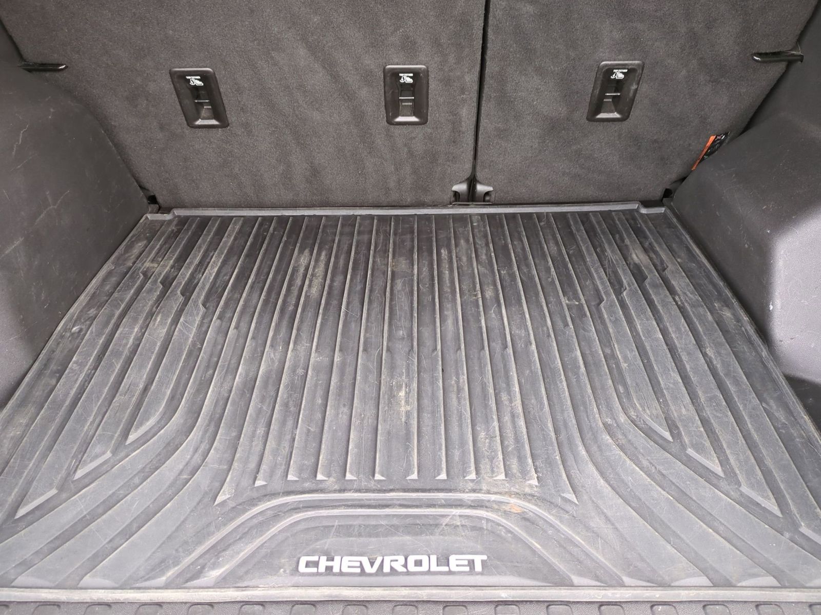 Thumbnail: 2019 Chevrolet Equinox - 38