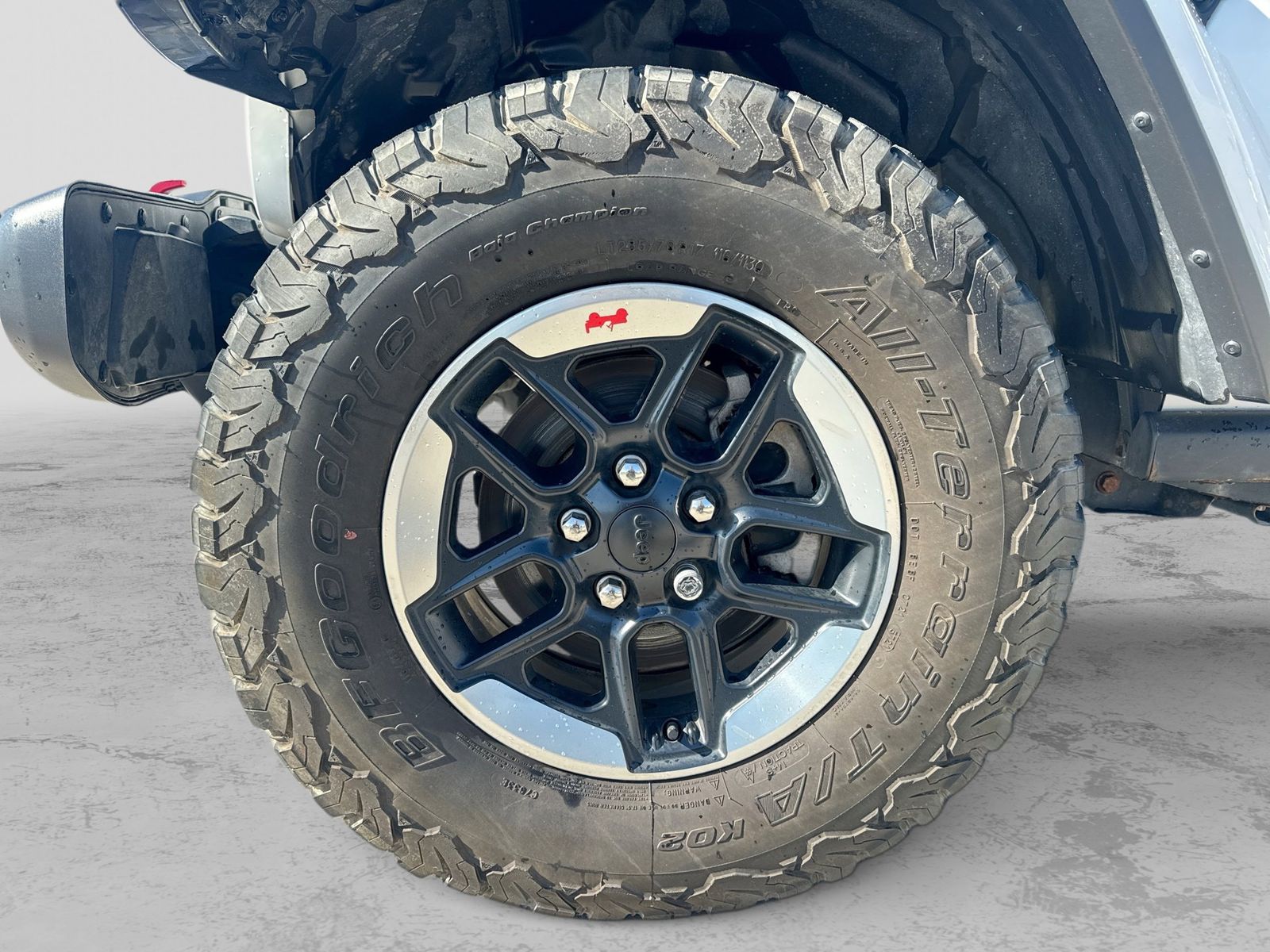 Thumbnail: 2021 Jeep Wrangler - 13