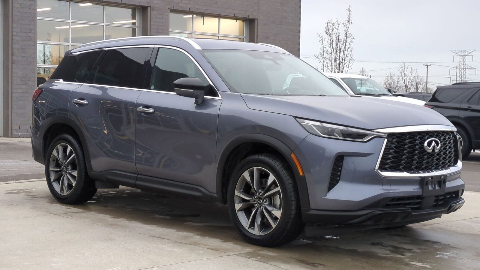 Thumbnail: 2023 INFINITI QX60 - 8