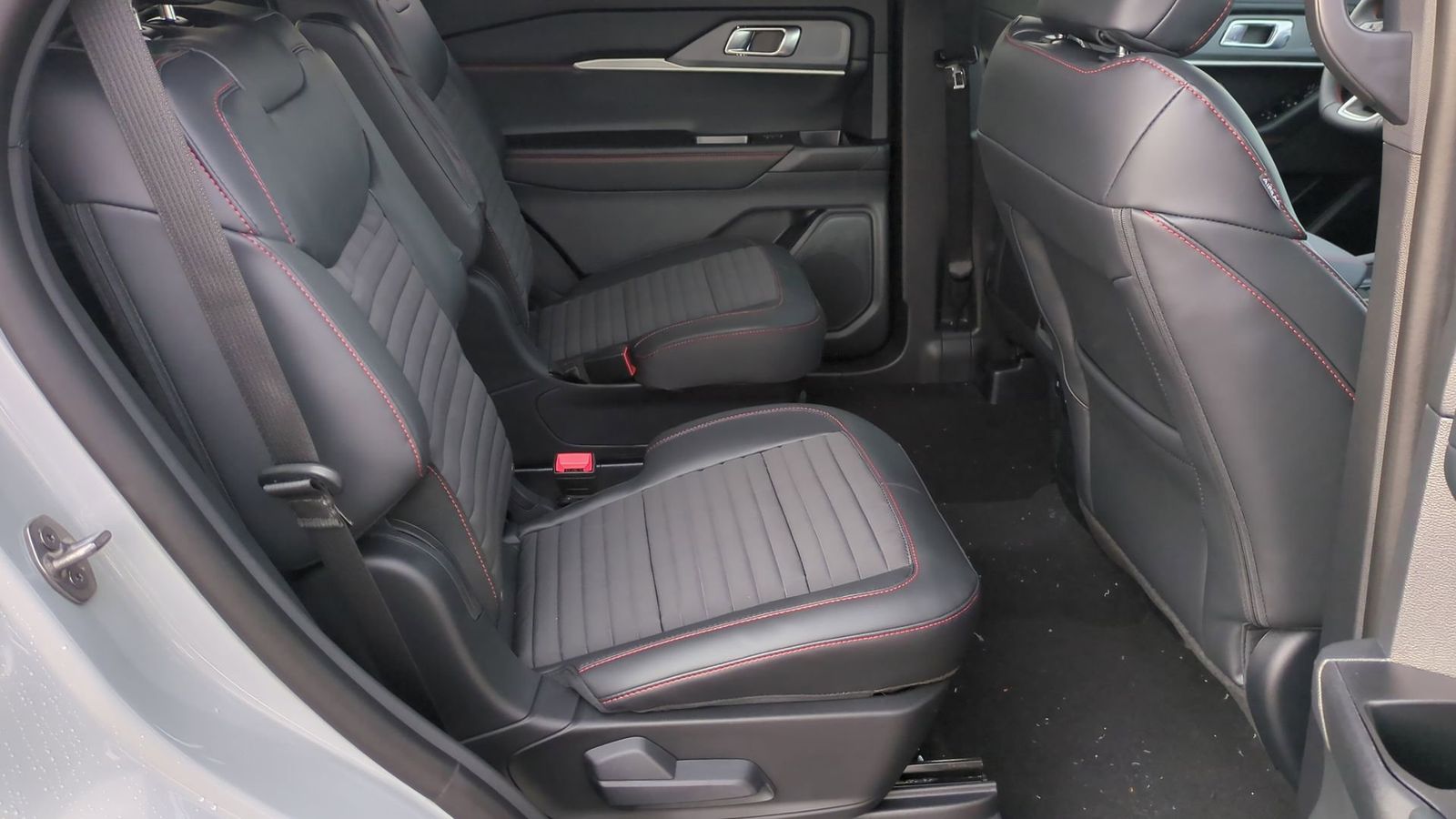 Thumbnail: 2026 Ford Explorer - 16