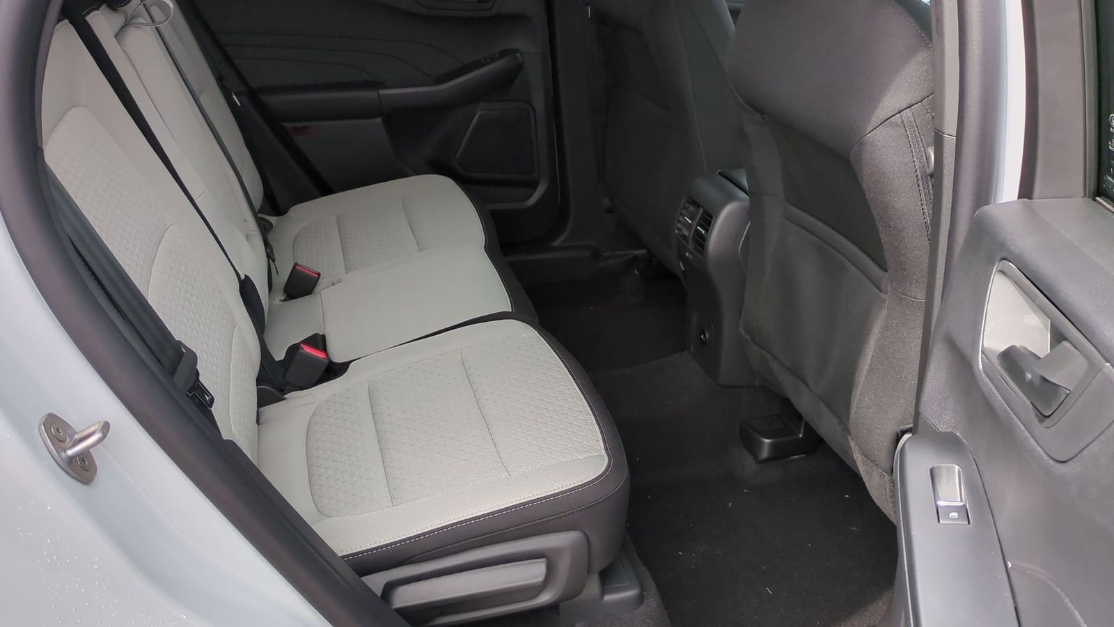 Thumbnail: 2025 Ford Escape - 18