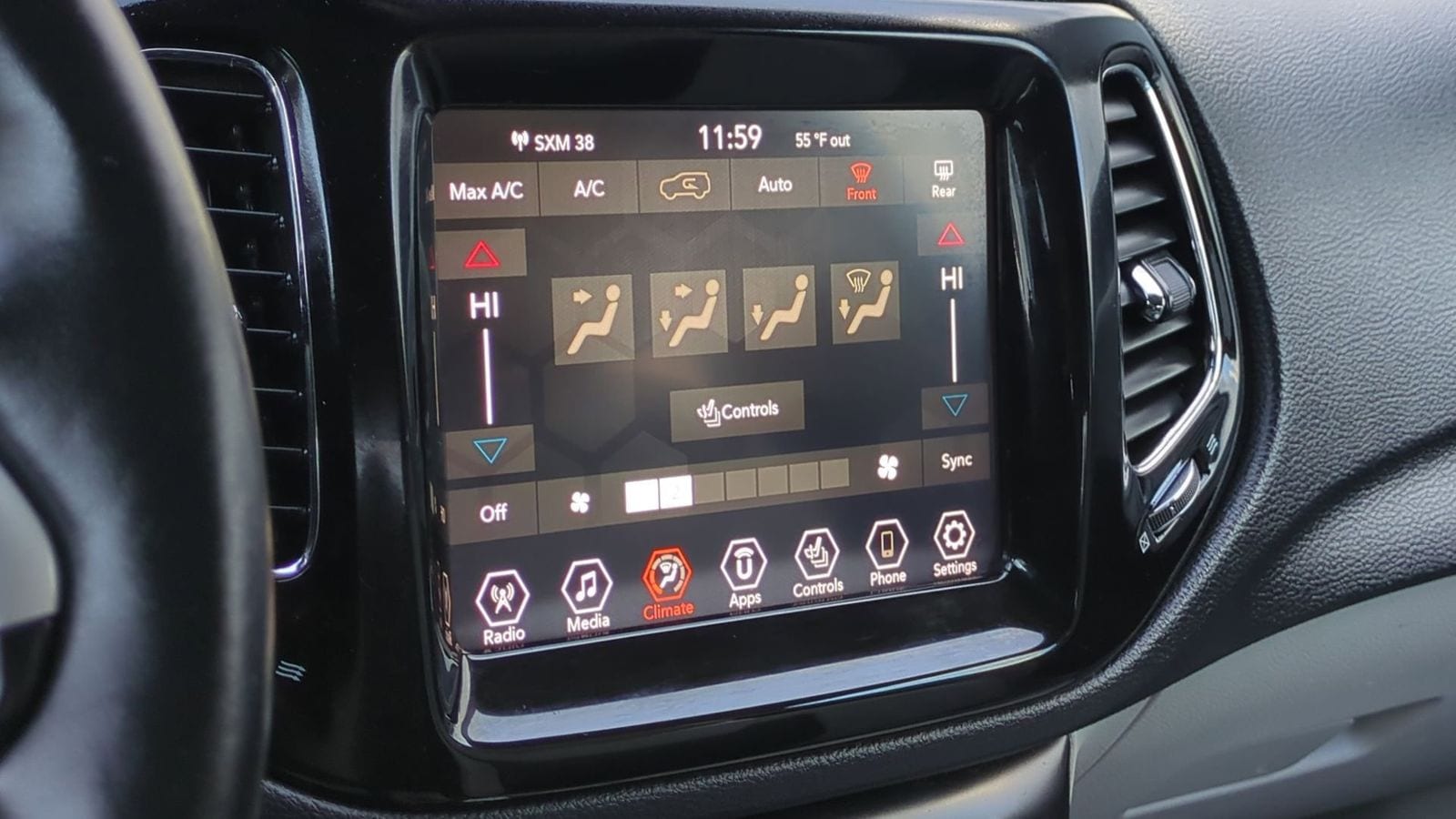 Thumbnail: 2019 Jeep Compass - 30