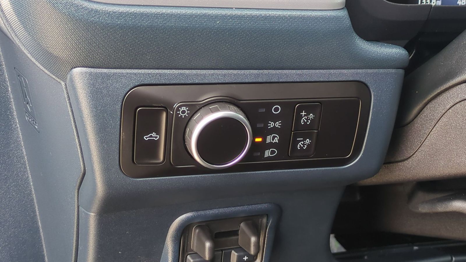 Thumbnail: 2025 Ford Maverick - 15