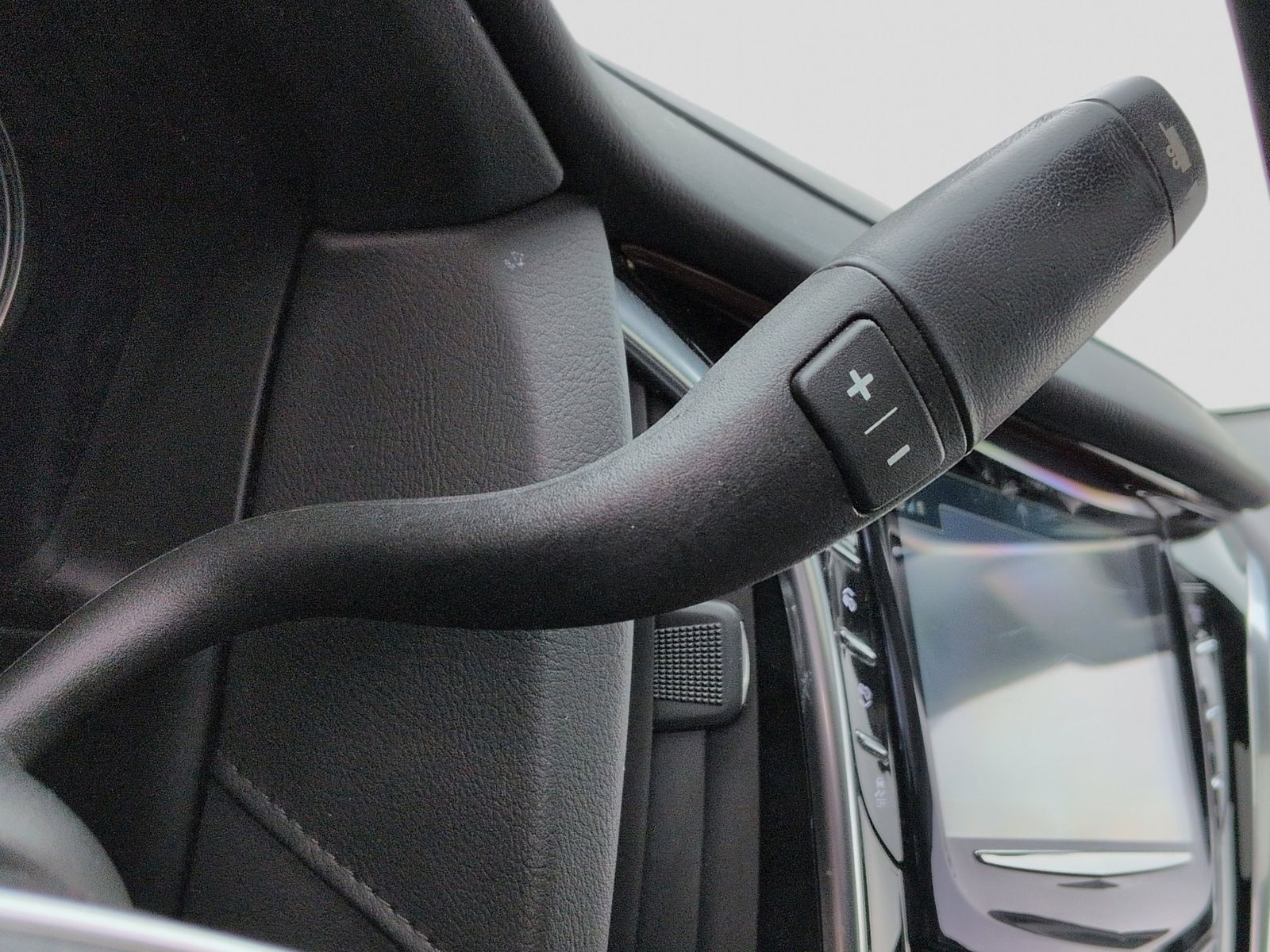 Thumbnail: 2020 Cadillac Escalade - 40