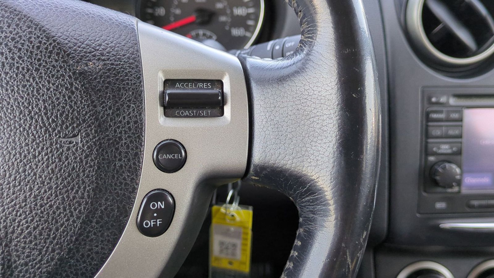 Thumbnail: 2011 Nissan Rogue - 25