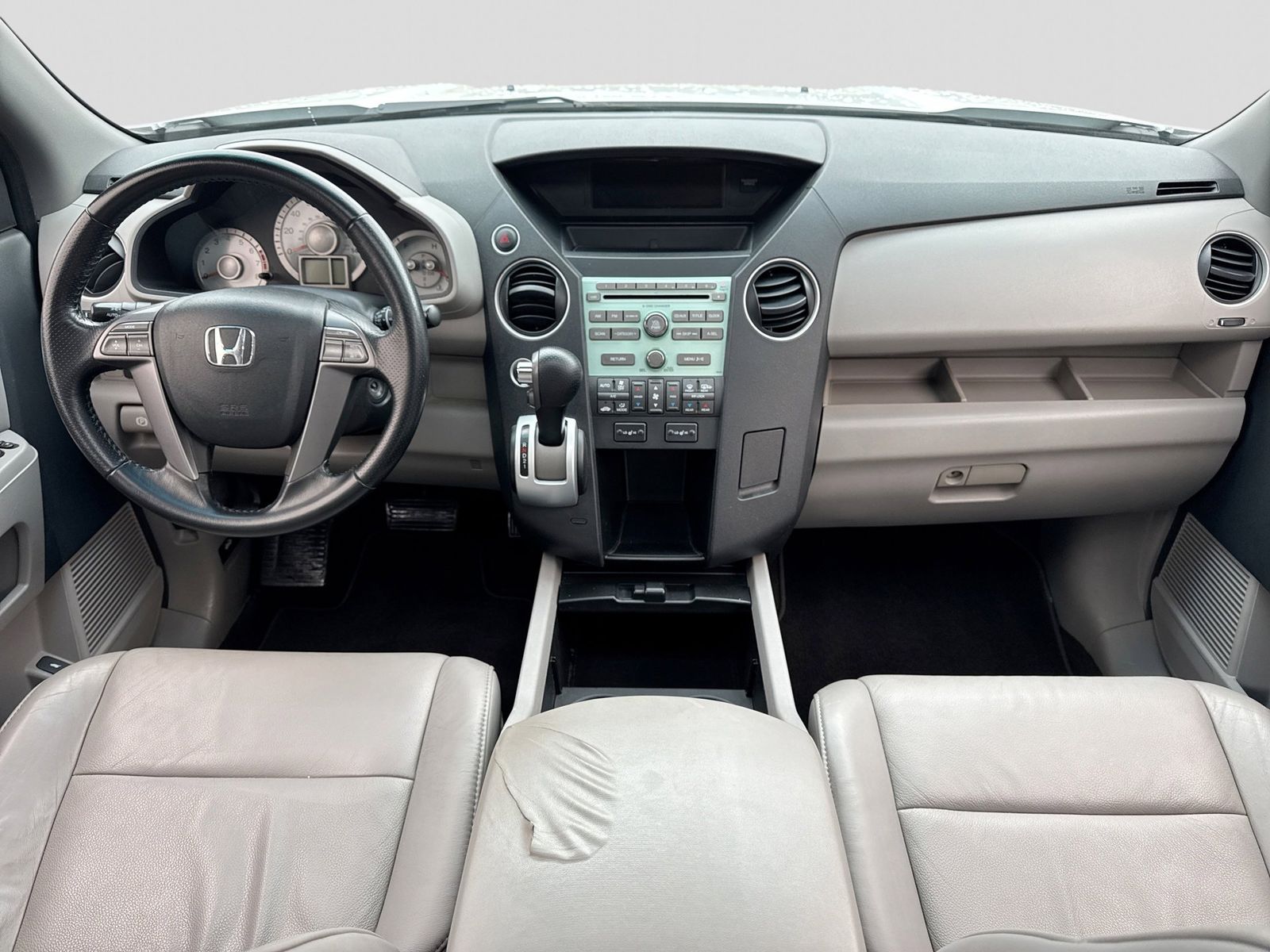 Thumbnail: 2010 Honda Pilot - 12