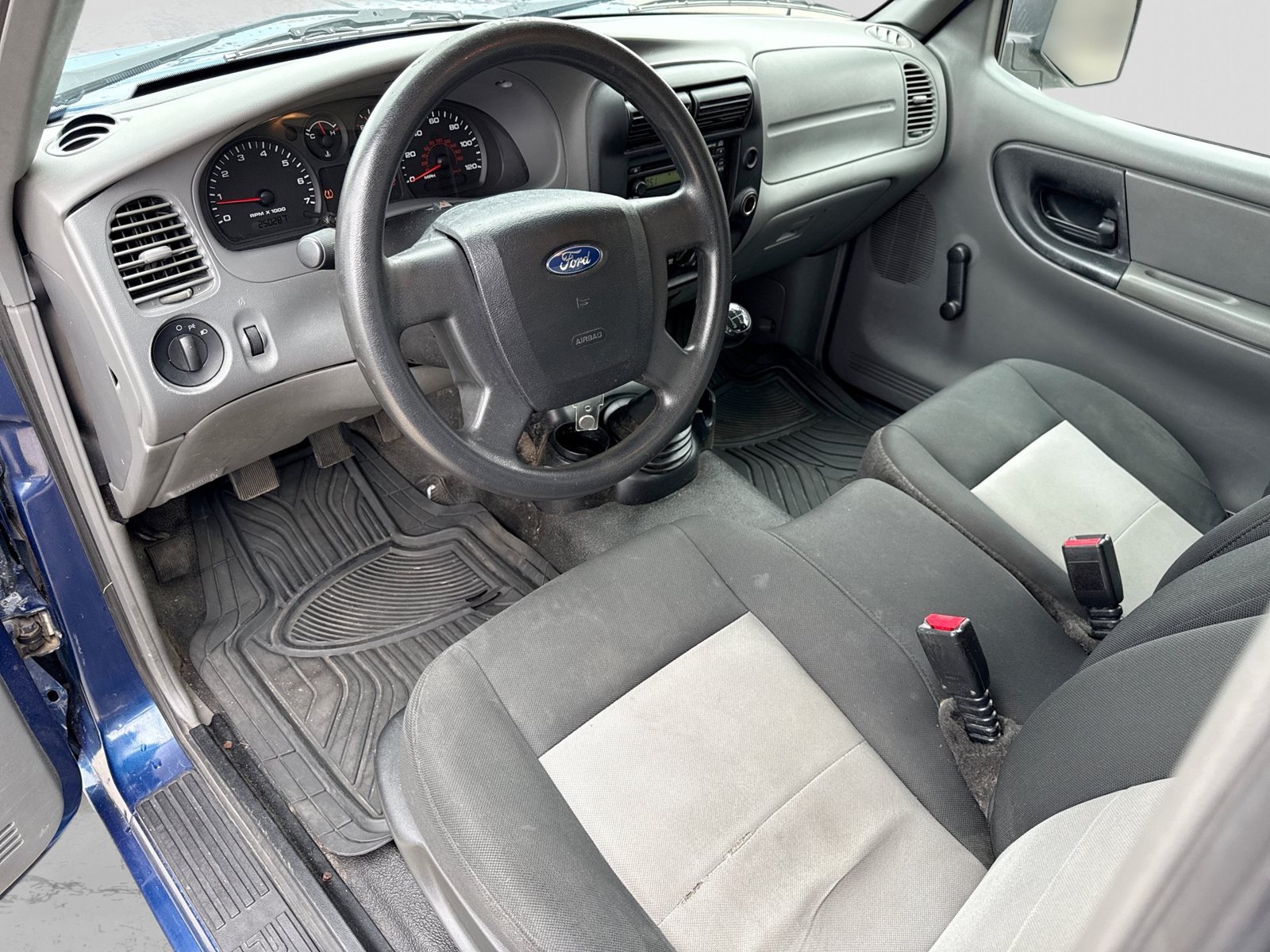 Used 2008 Ford Ranger XL with VIN 1FTYR14UX8PA19475 for sale in Washington, MI