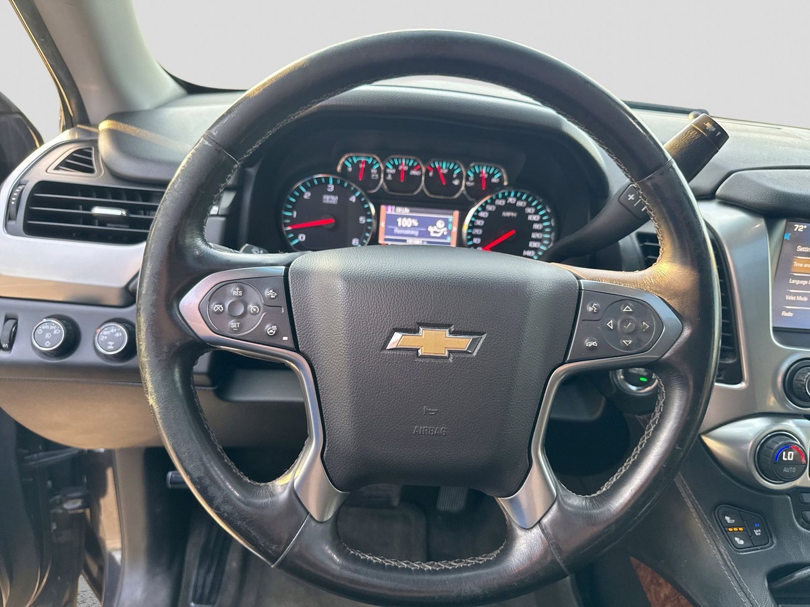 Thumbnail: 2015 Chevrolet Tahoe - 30
