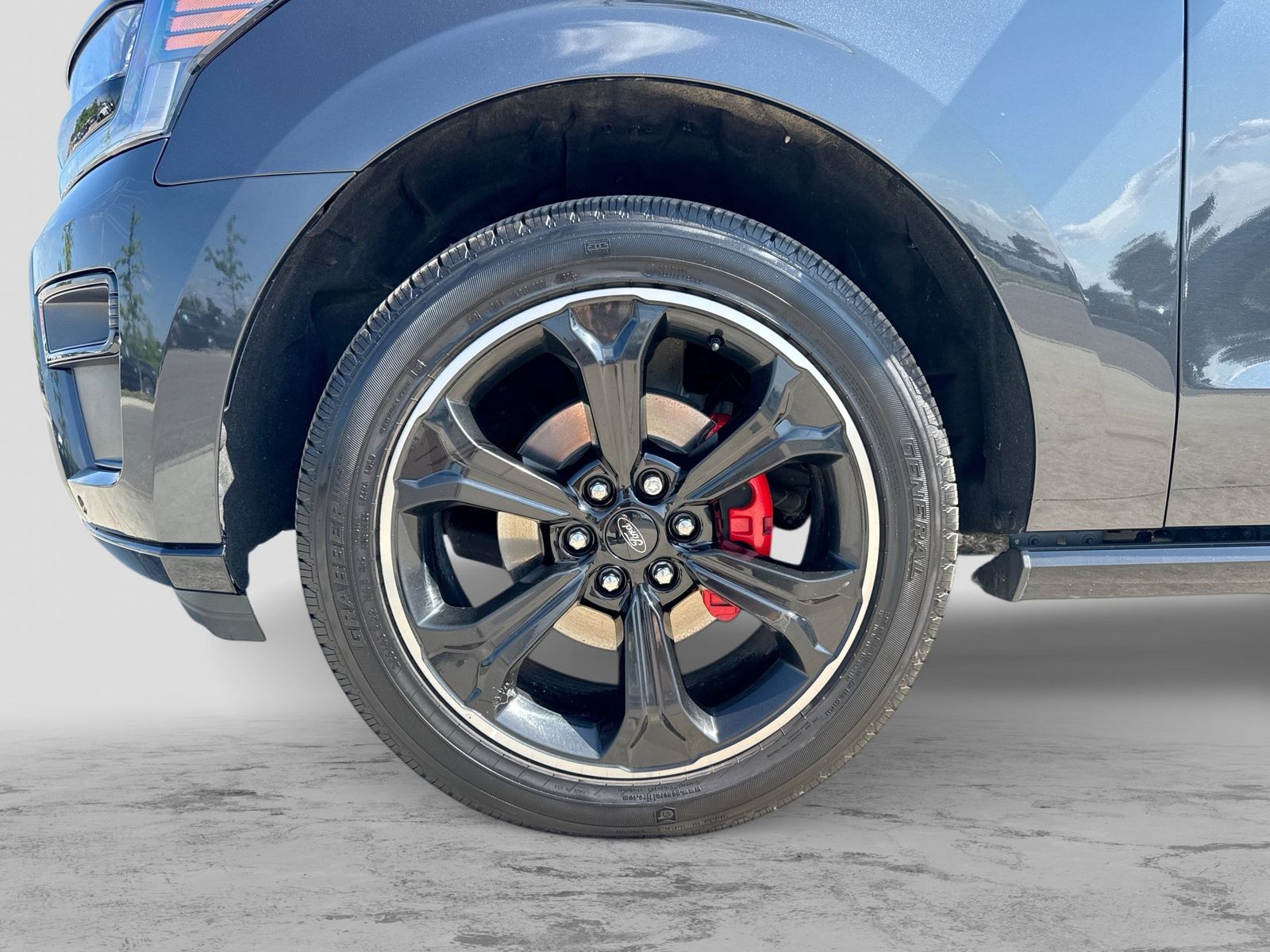 Thumbnail: 2023 Ford Expedition MAX - 16