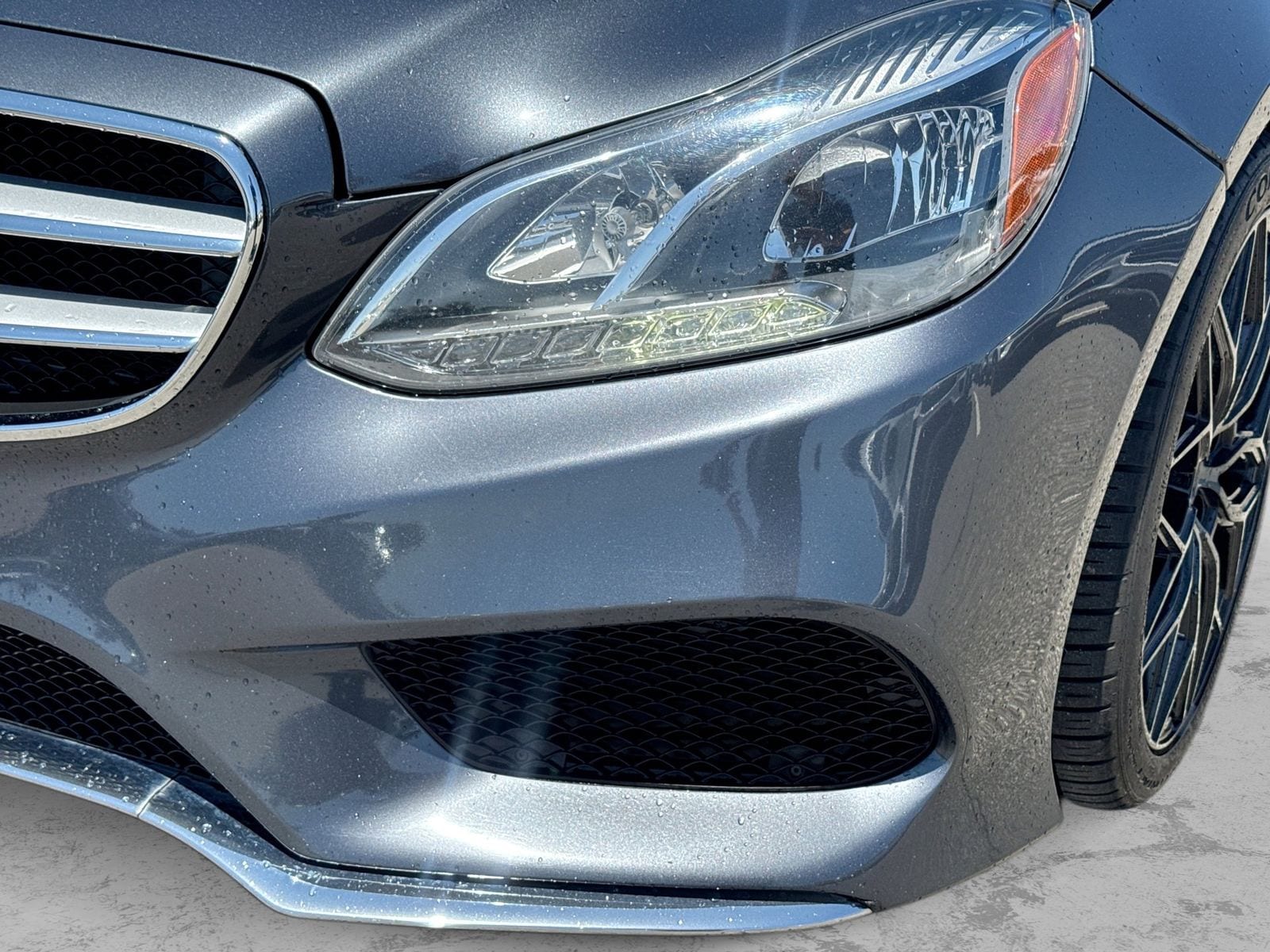 Thumbnail: 2014 Mercedes-Benz E-Class - 12