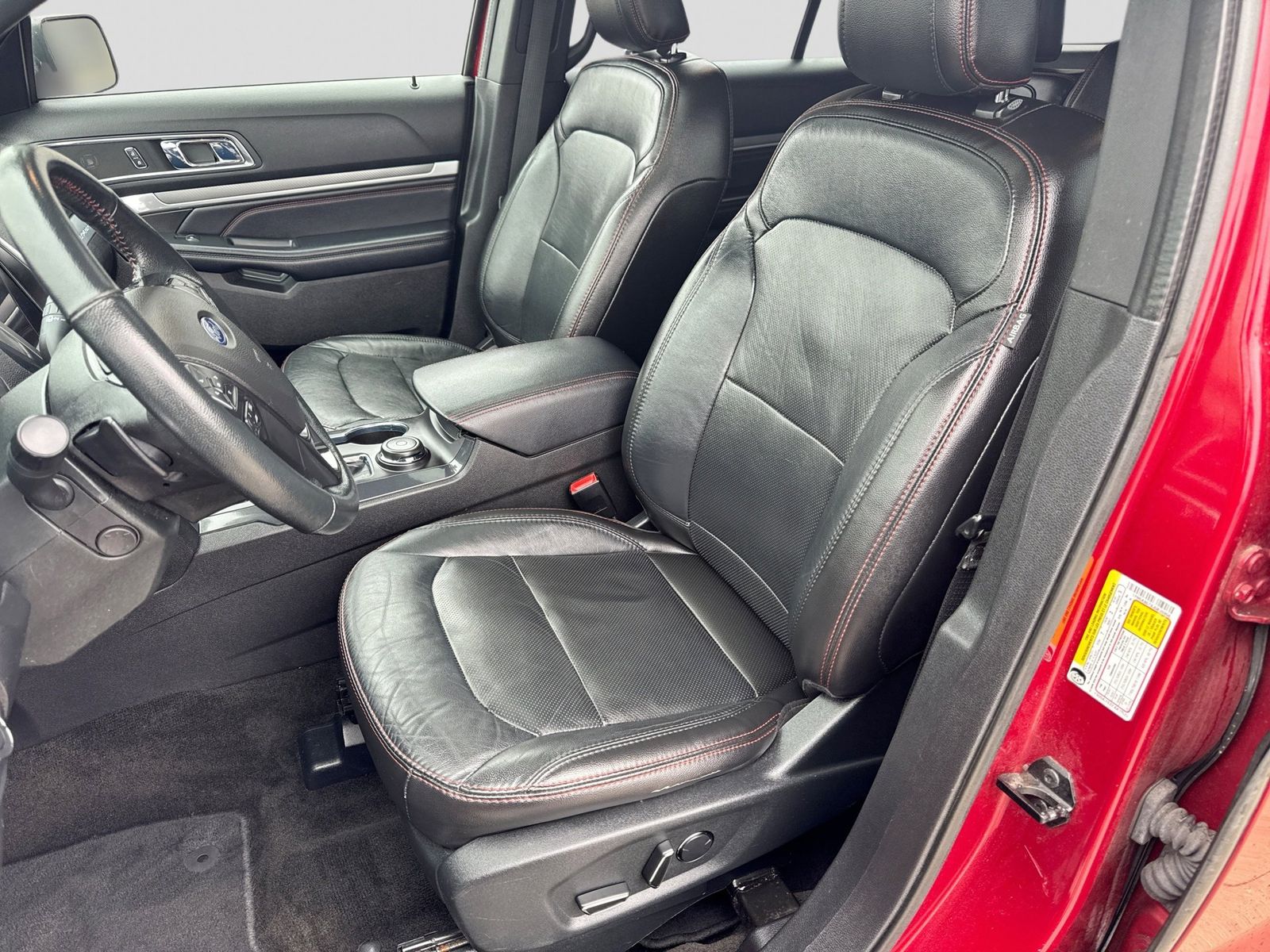 Thumbnail: 2018 Ford Explorer - 15