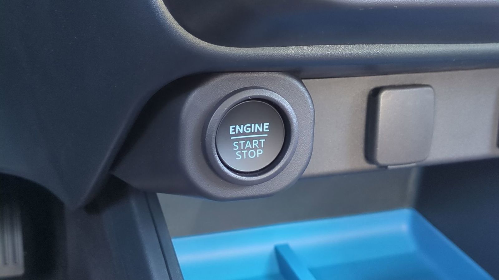 Thumbnail: 2025 Ford Maverick - 26