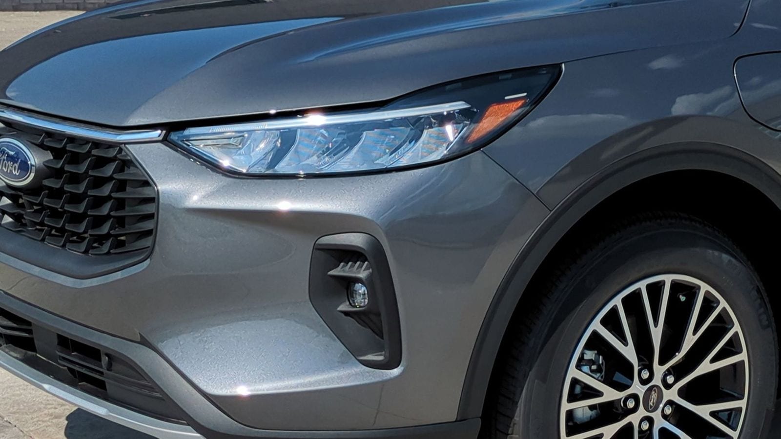 Thumbnail: 2025 Ford Escape - 10