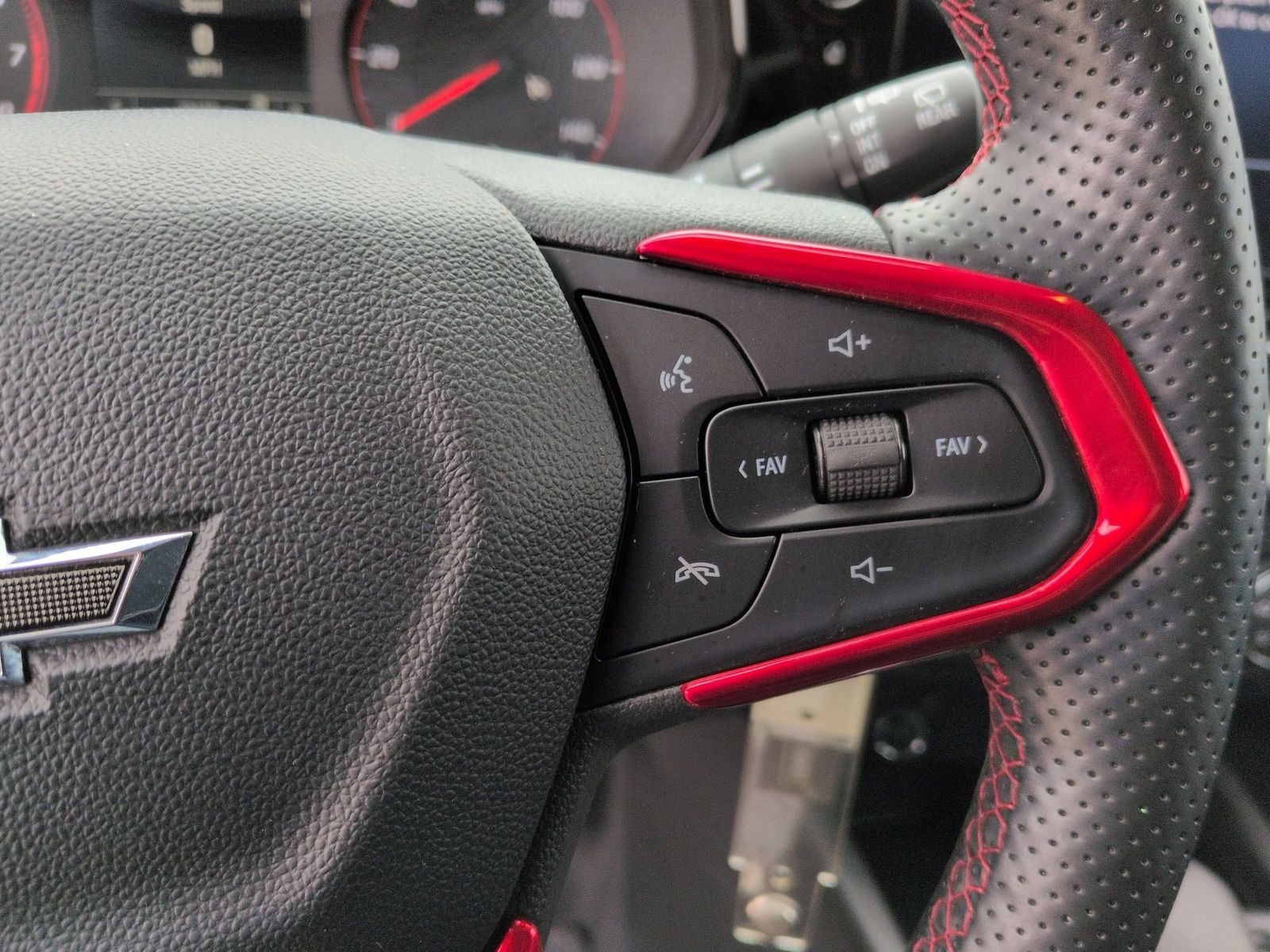 Thumbnail: 2024 Chevrolet Trax - 27