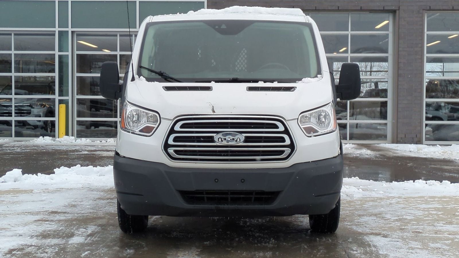 Thumbnail: 2018 Ford Transit Series - 11