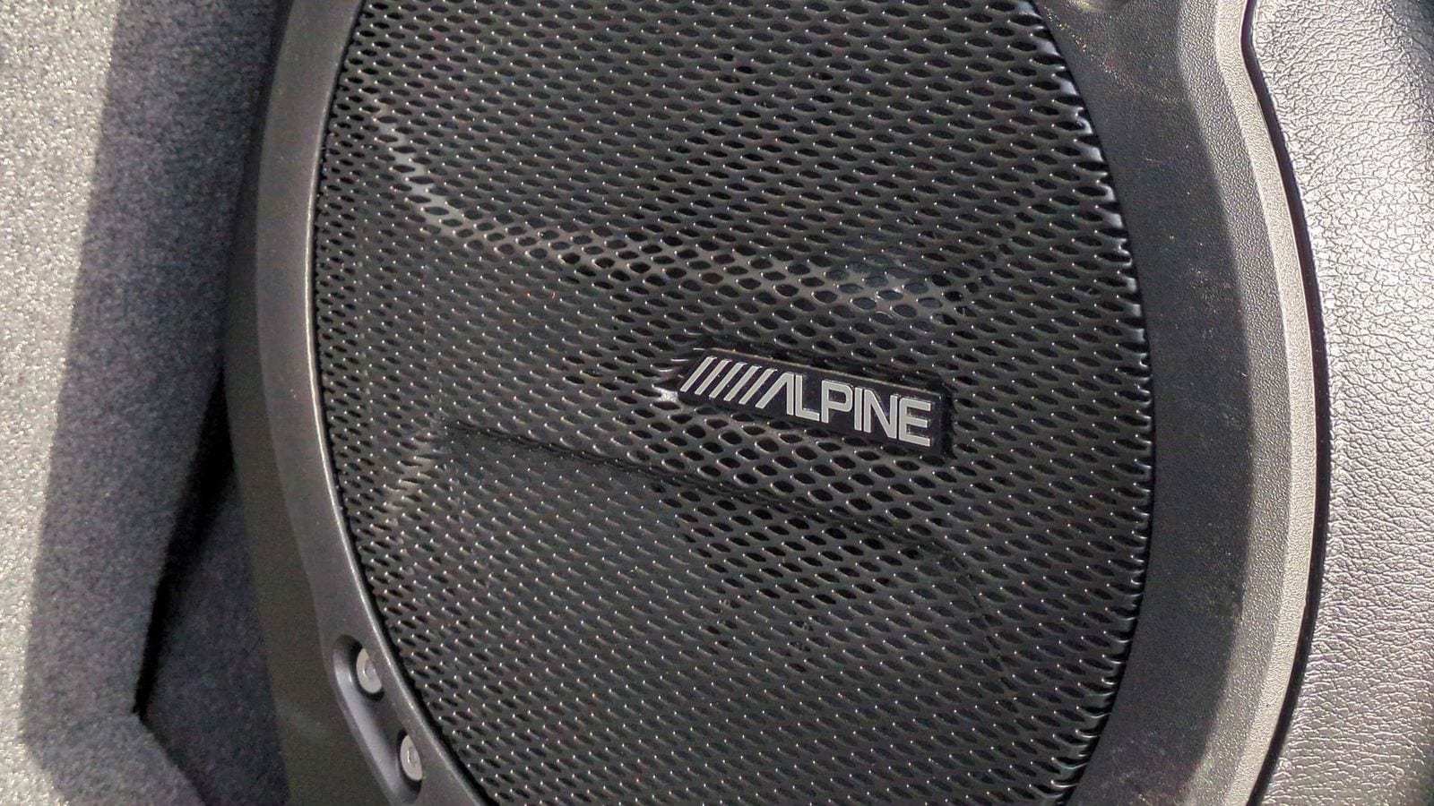 Thumbnail: 2020 Jeep Wrangler - 37