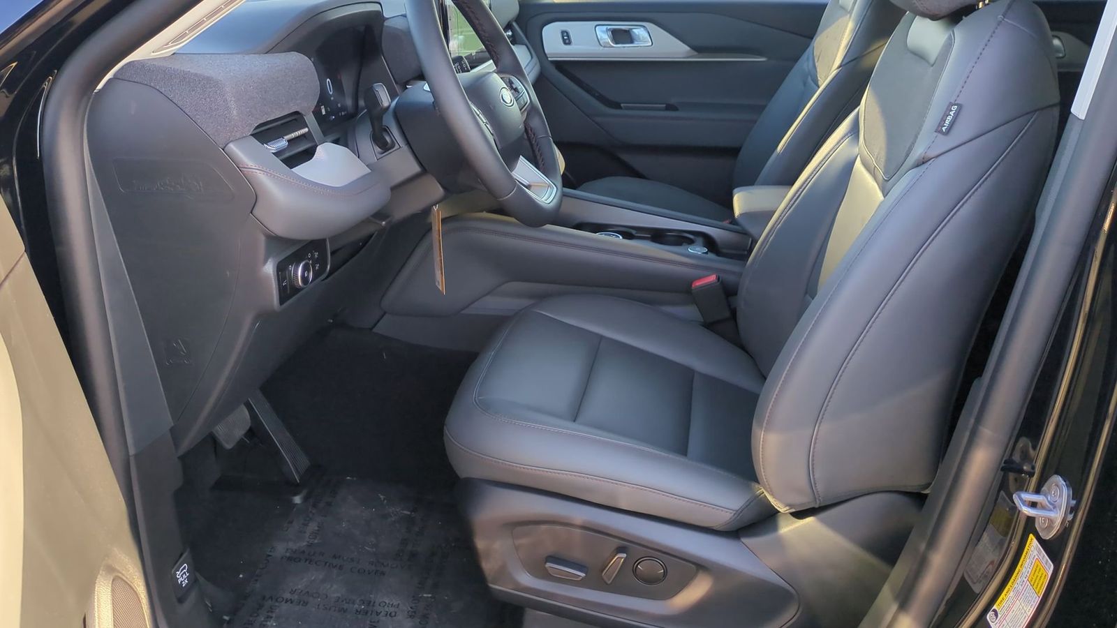 Thumbnail: 2026 Ford Explorer - 14