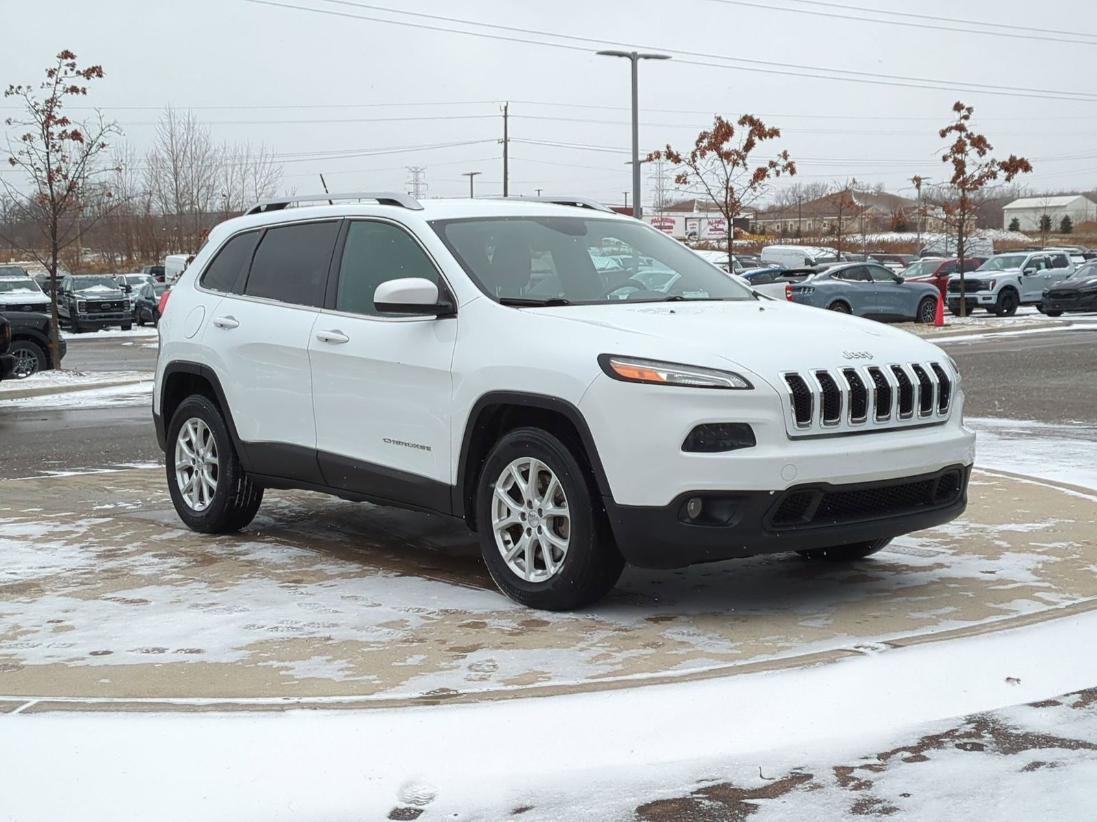 Thumbnail: 2014 Jeep Cherokee - 9