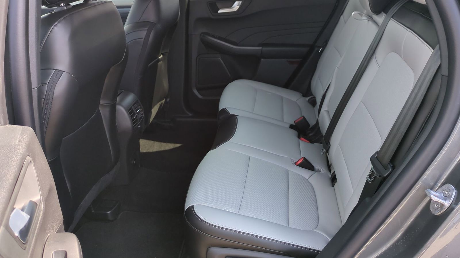 Thumbnail: 2025 Ford Escape - 18