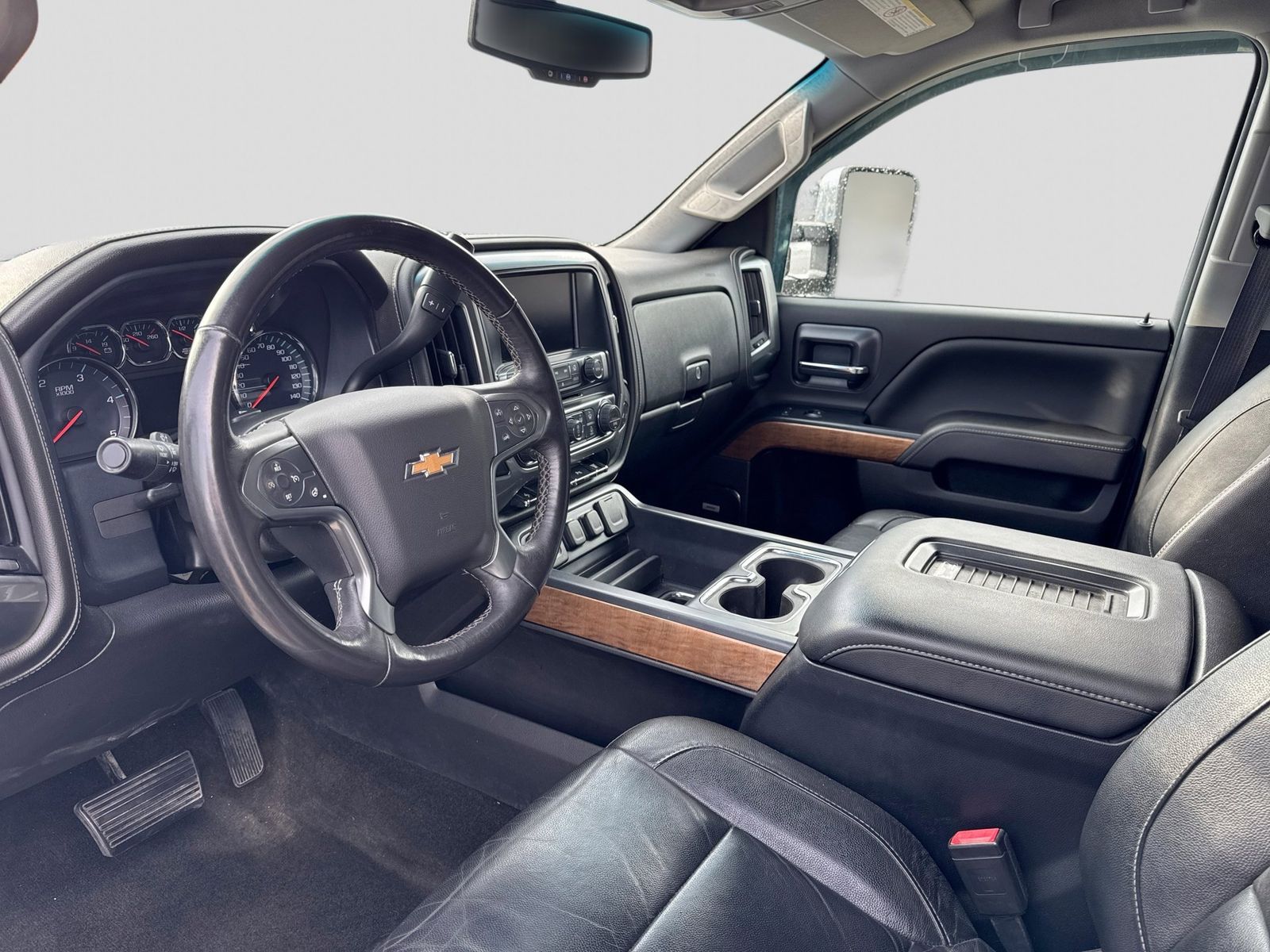 Thumbnail: 2017 Chevrolet Silverado 3500 - 2