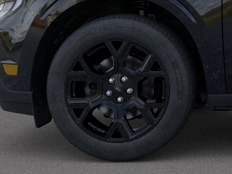 Thumbnail: 2025 Ford Maverick - 21