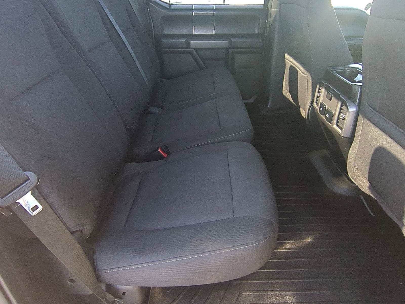 Thumbnail: 2018 Ford F-150 - 25