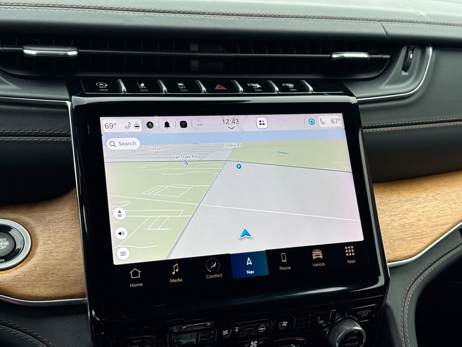 Thumbnail: 2021 Jeep Grand Cherokee L - 34